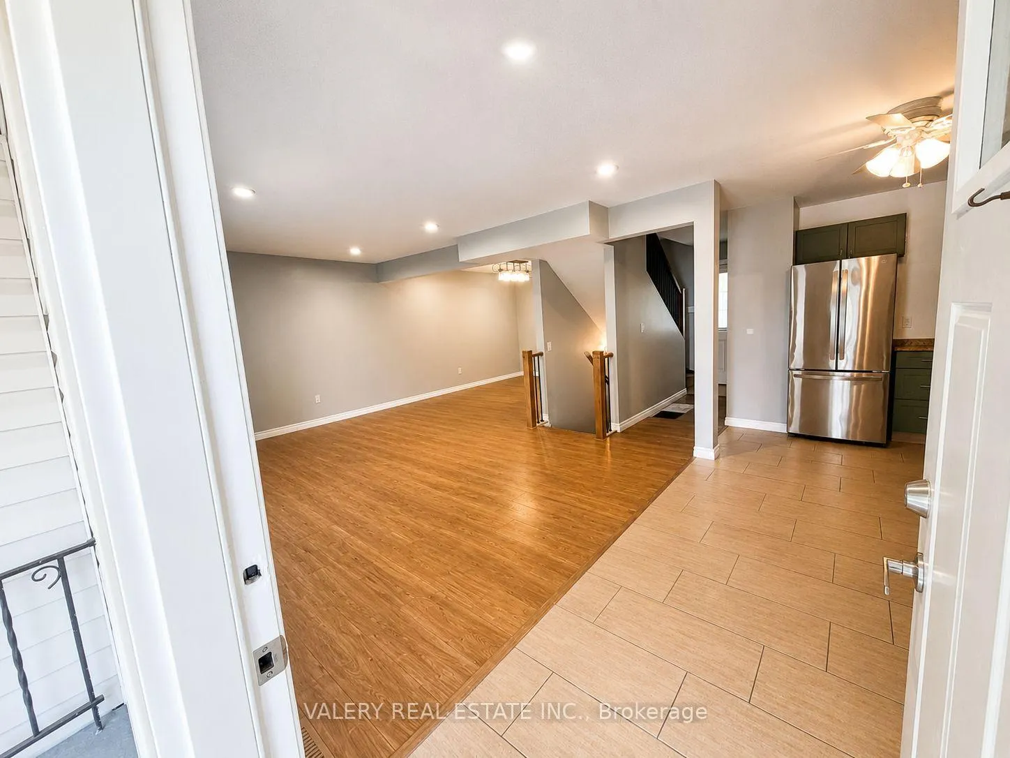 Photo 7 of 1815 Francois Road, Windsor, Fontainbleu — HOMEH