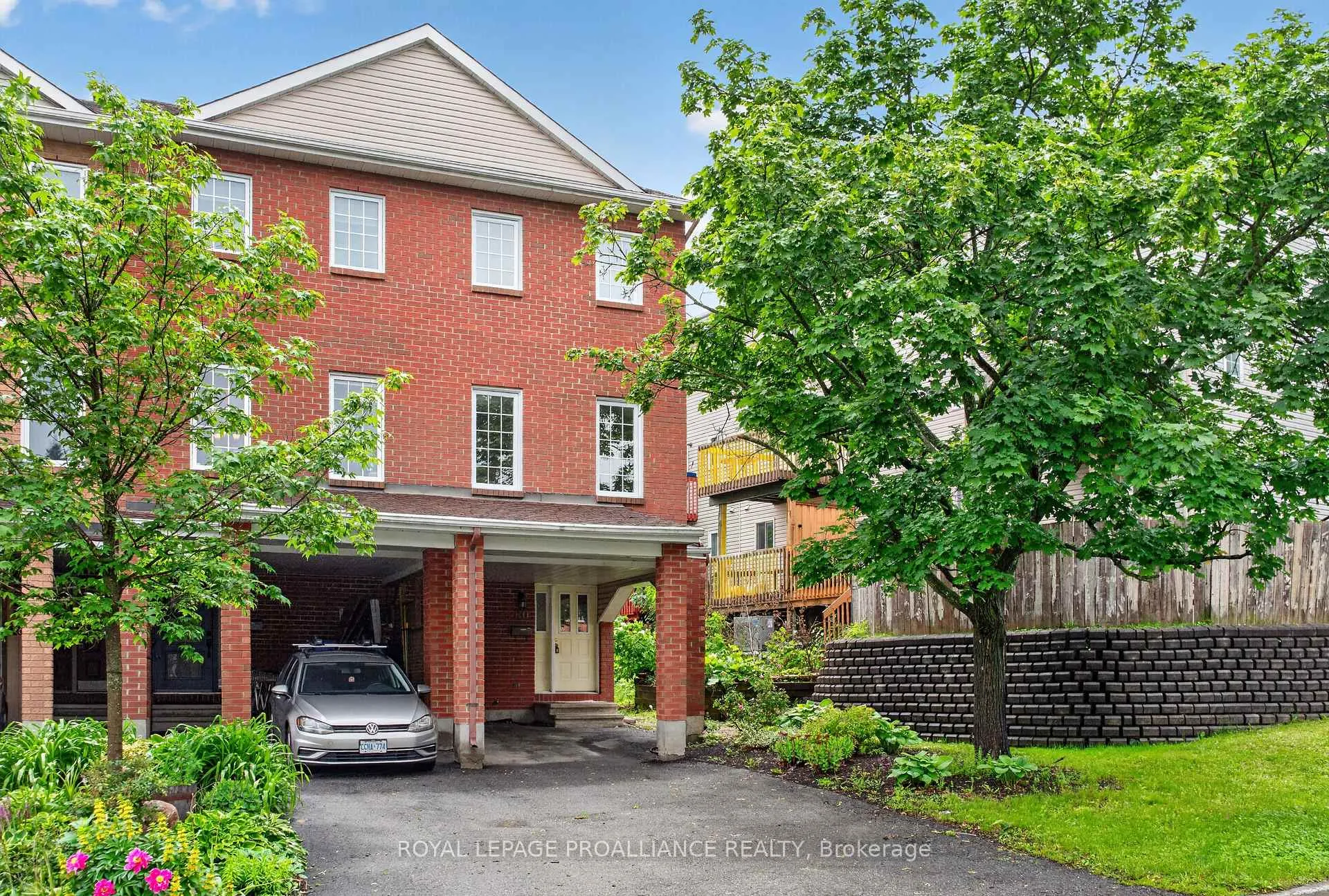 Photo 1 of 80 Rothbury Crescent, Ottawa, CFB Rockcliffe and Area — HOMEH