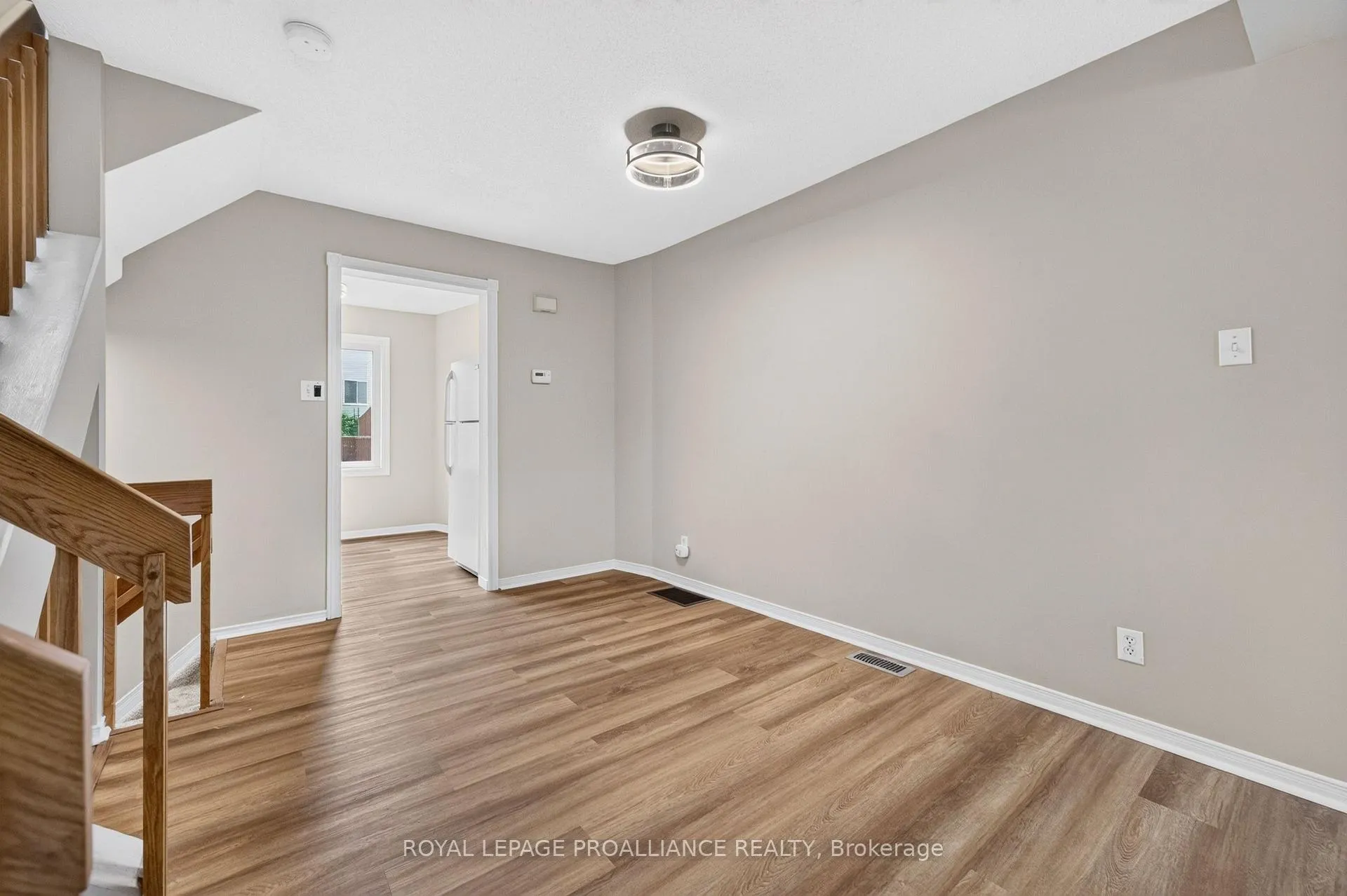 Photo 17 of 80 Rothbury Crescent, Ottawa, CFB Rockcliffe and Area — HOMEH