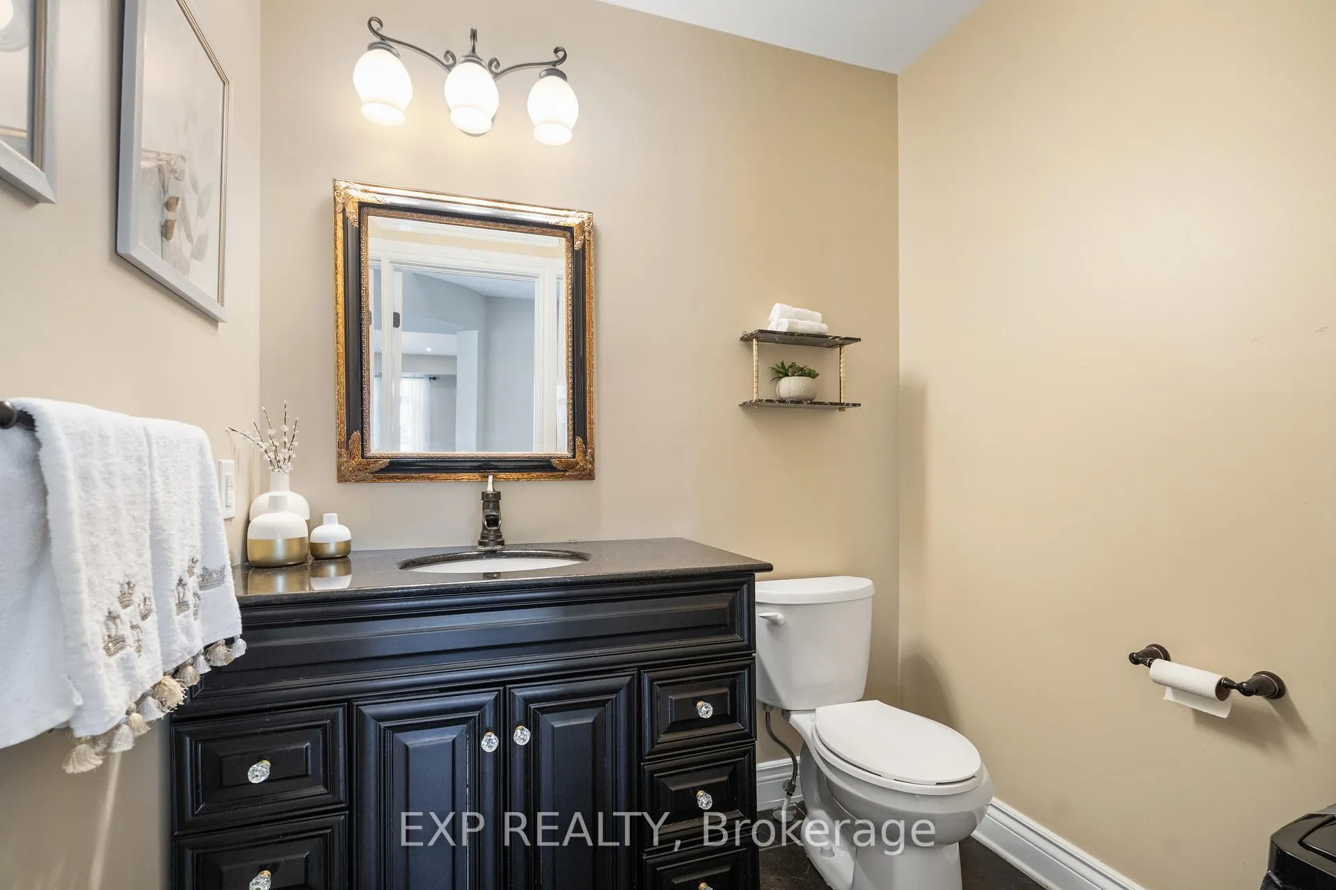 Photo 7 of 580 Pinawa Circle, Ottawa, Barrhaven - Stonebridge — HOMEH