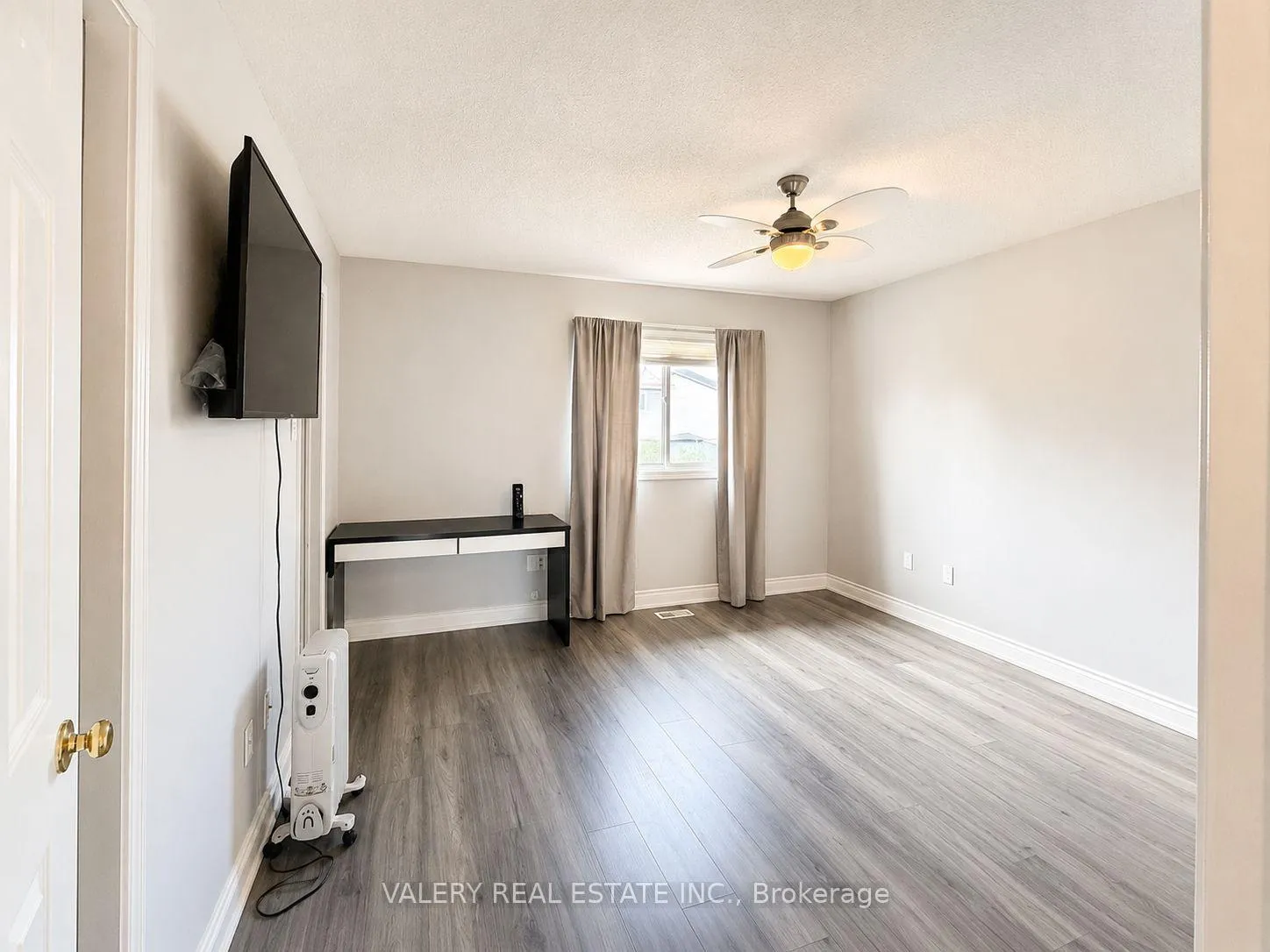 Photo 7 of 12 Letty Avenue, Brampton, Fletcher's West — HOMEH