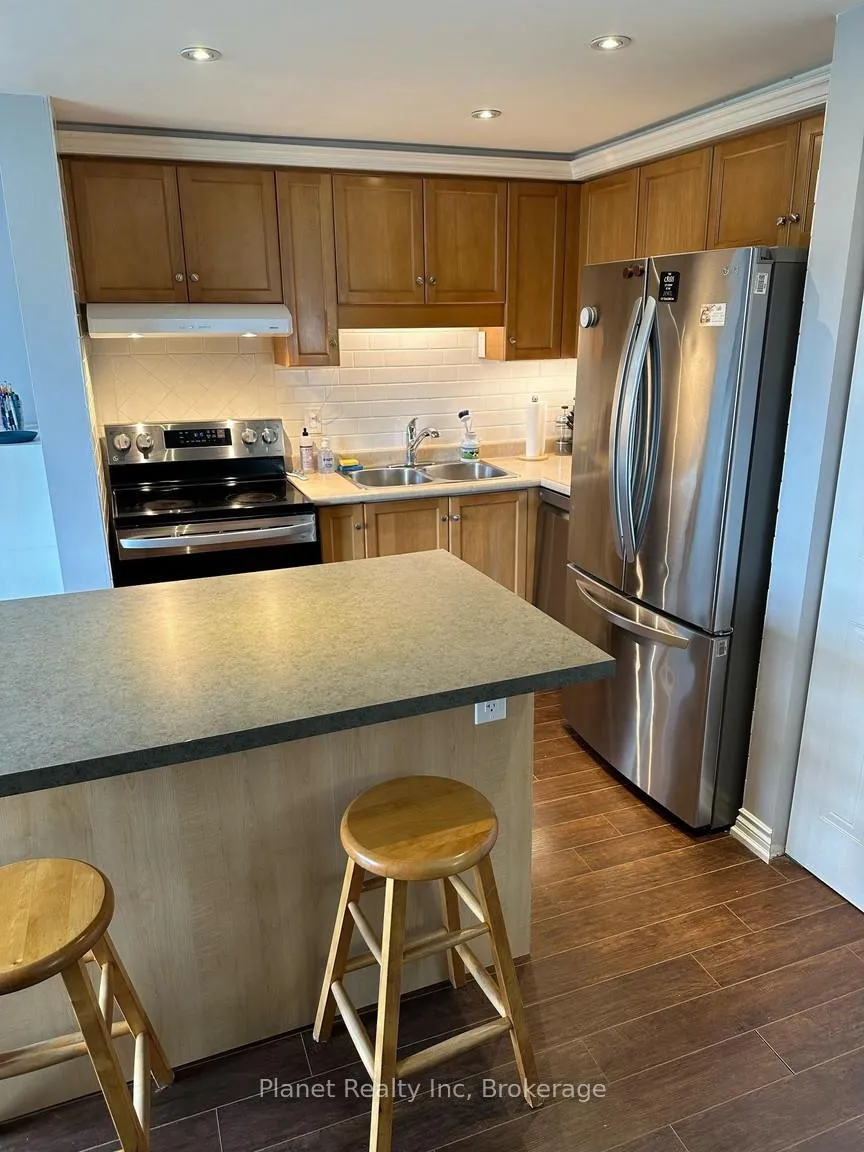 Photo 2 of Unit 27, 66 Rodgers Road, Guelph, Kortright West — HOMEH