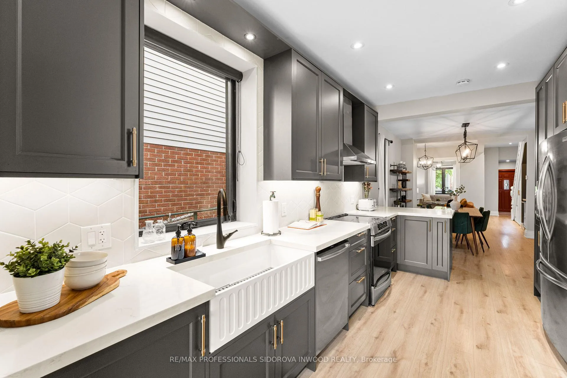 Photo 7 of 209 Maria Street, Toronto, Junction Area — HOMEH