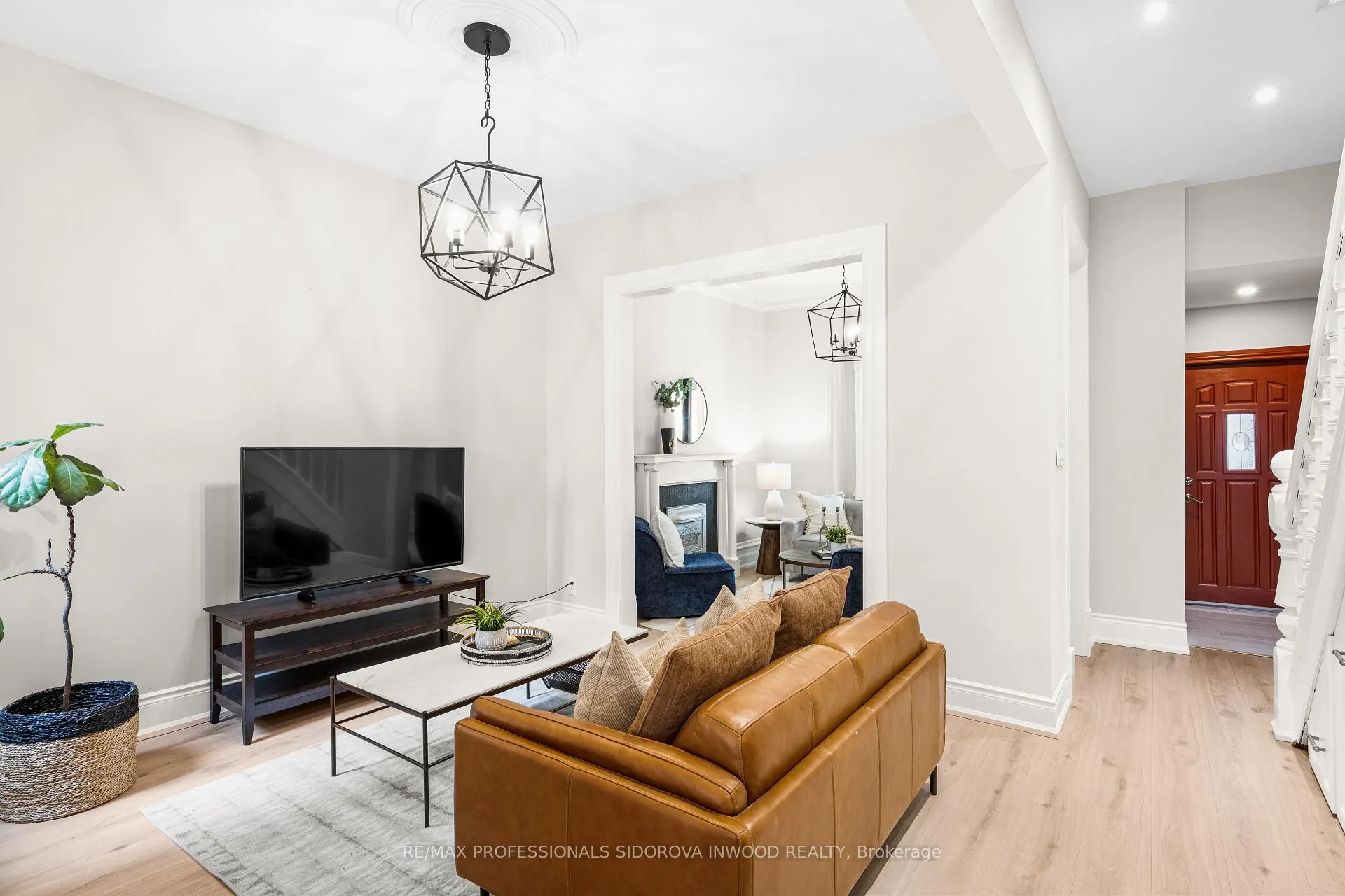 Photo 11 of 209 Maria Street, Toronto, Junction Area — HOMEH