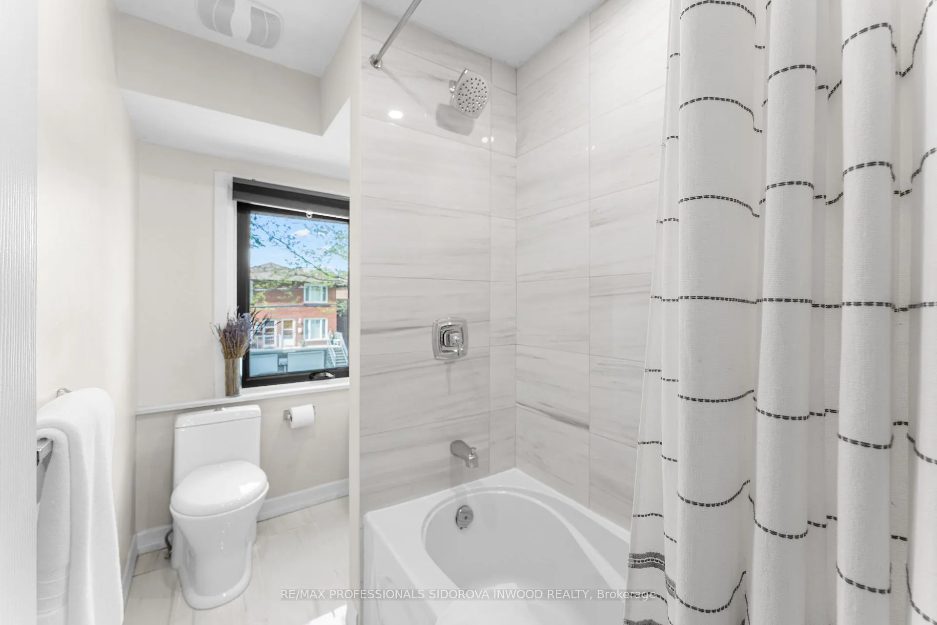 Photo 30 of 209 Maria Street, Toronto, Junction Area — HOMEH