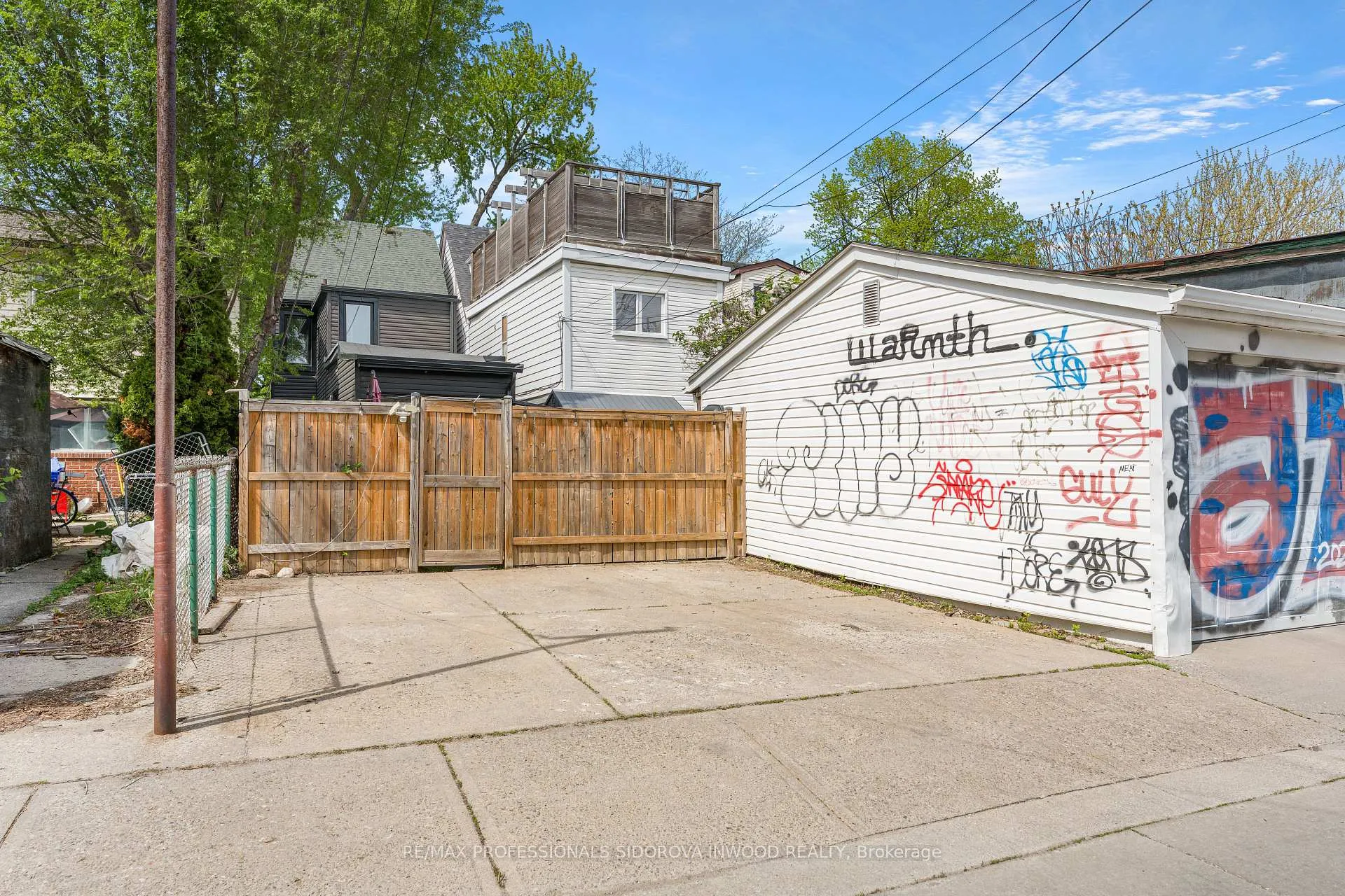 Photo 41 of 209 Maria Street, Toronto, Junction Area — HOMEH