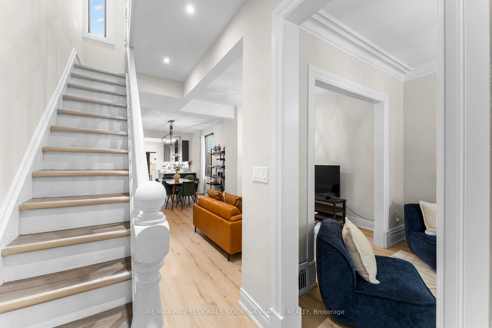 Photo 32 of 209 Maria Street, Toronto, Junction Area — HOMEH