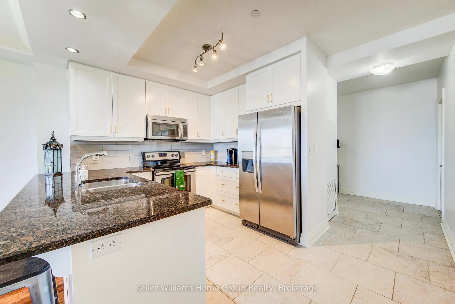 Photo 5 of Unit 901, 150 Wellington Street E, Guelph, Downtown — HOMEH