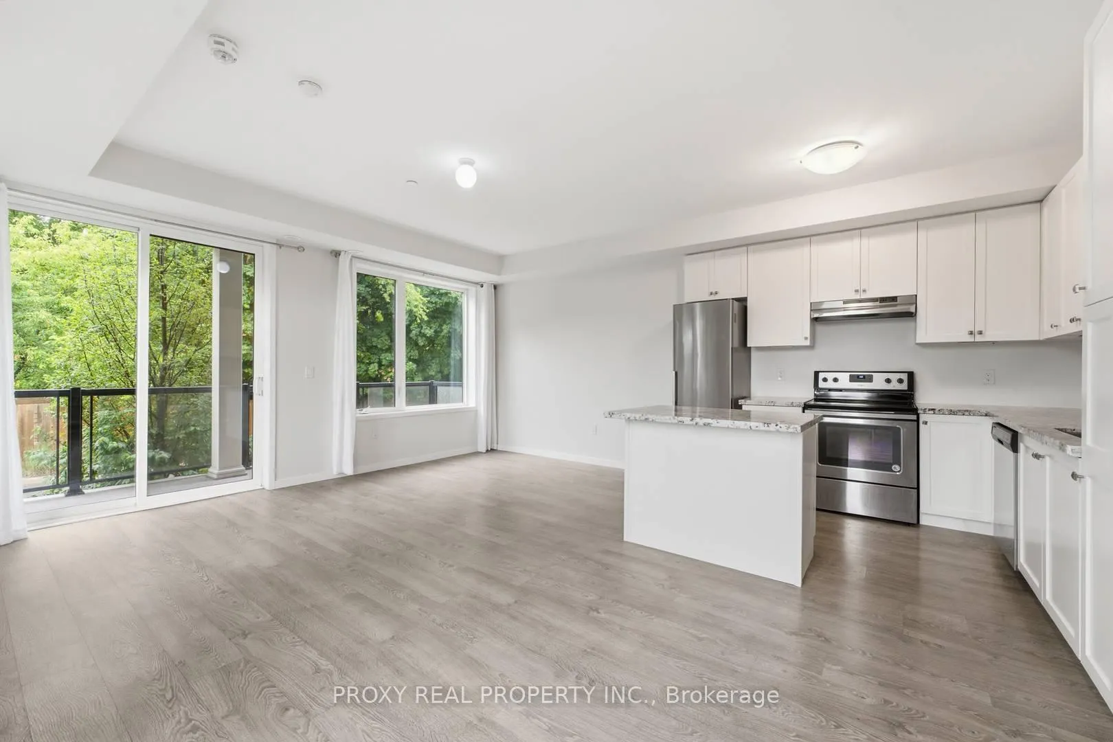 Photo 5 of Unit 41, 300 Alex Gardner Circle, Aurora, Aurora Village — HOMEH
