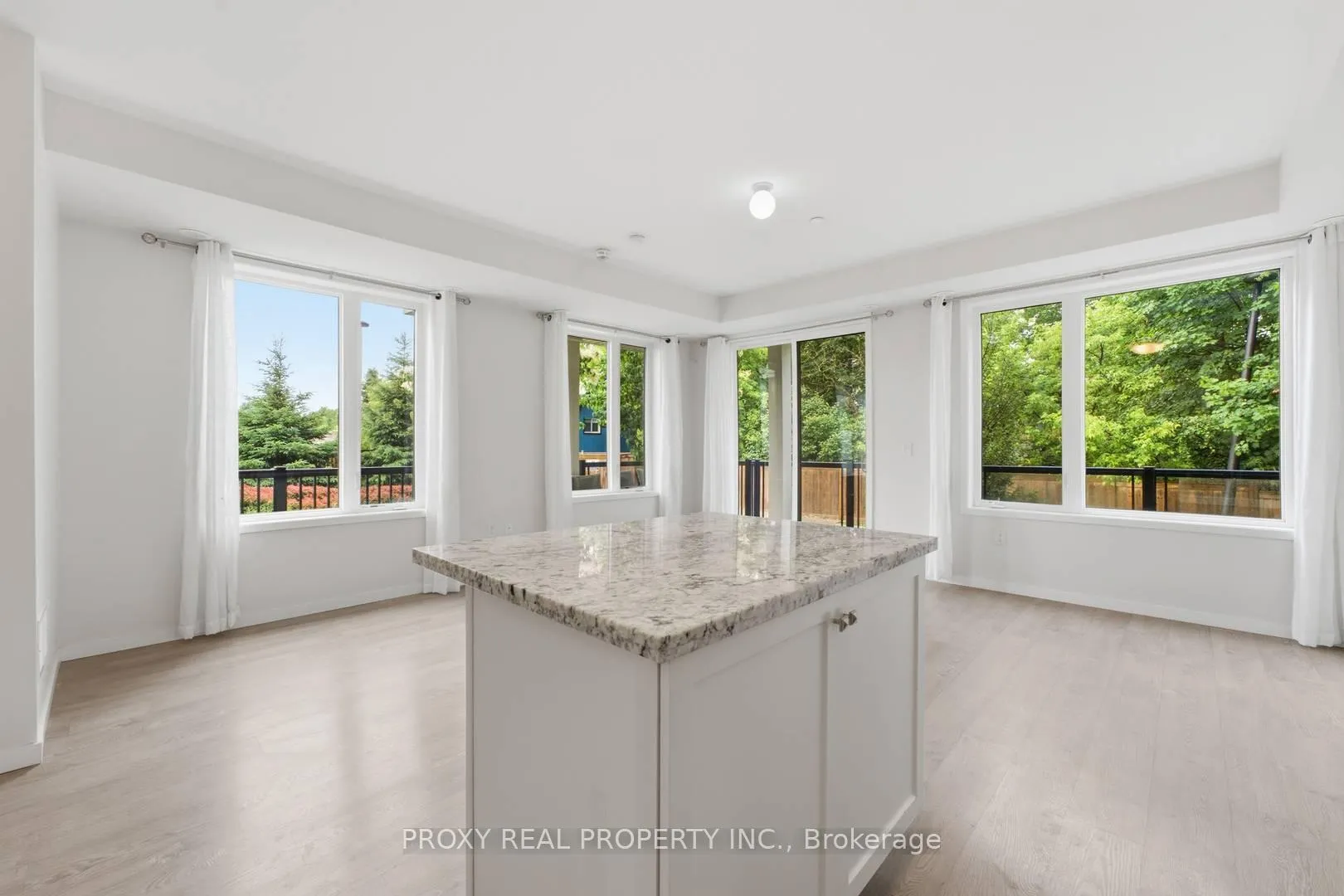 Photo 12 of Unit 41, 300 Alex Gardner Circle, Aurora, Aurora Village — HOMEH