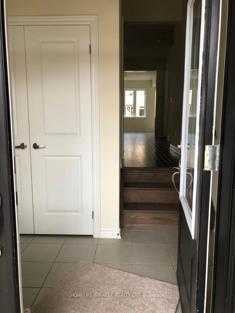 Photo 2 of 25 Closson Drive, Whitby, Rural Whitby — HOMEH