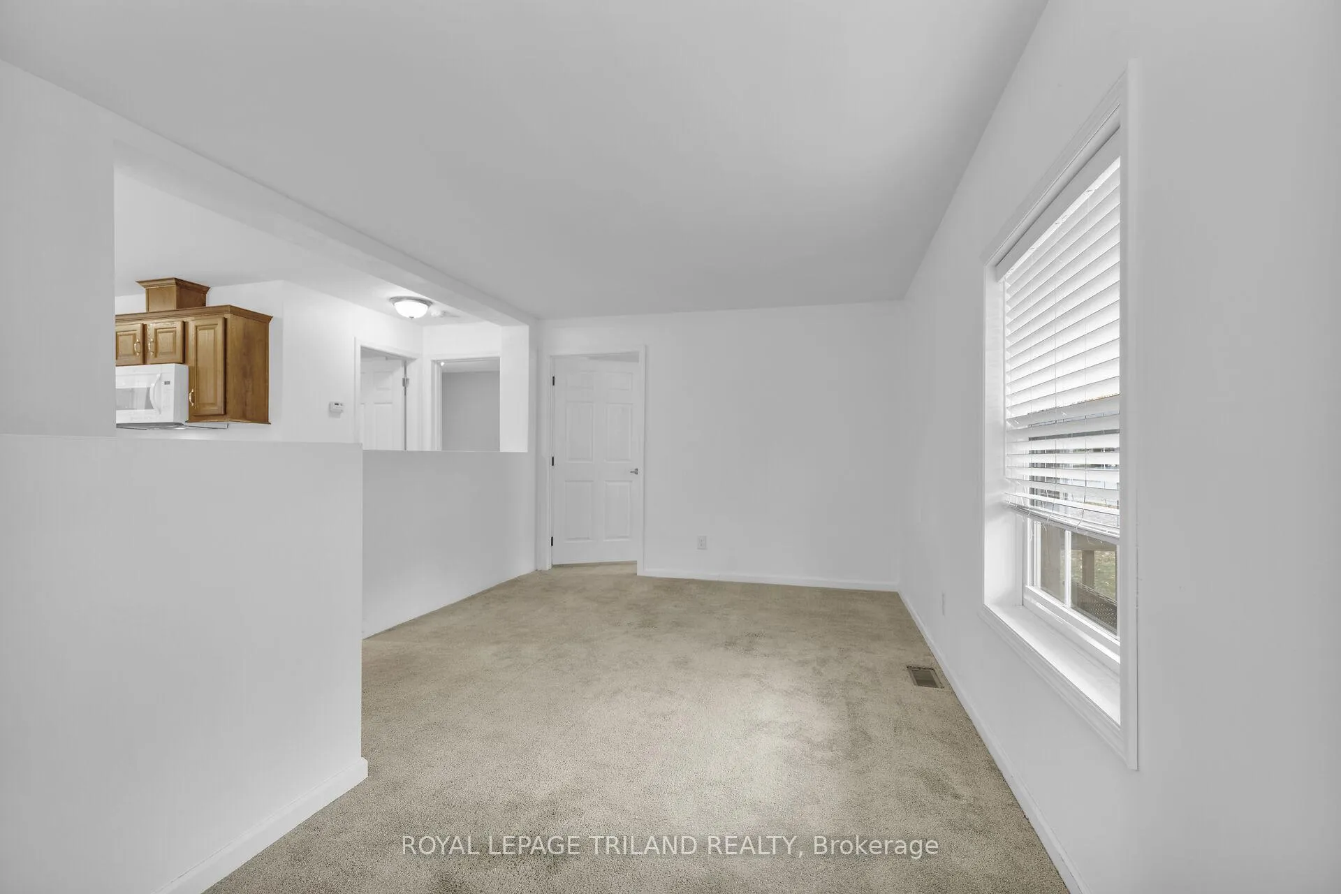 Photo 2 of 330 Matilda Street, Central Huron, Clinton — HOMEH