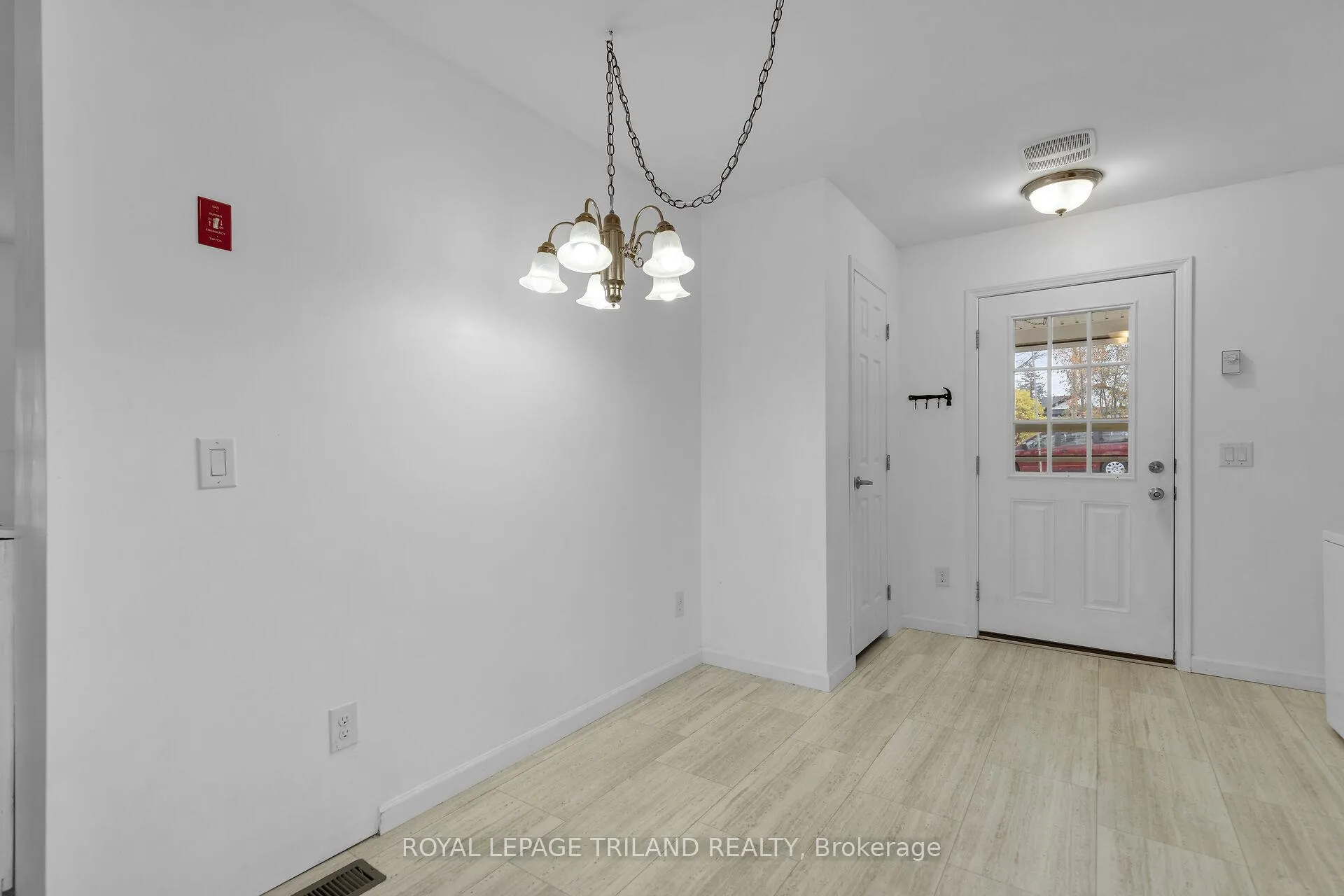 Photo 8 of 330 Matilda Street, Central Huron, Clinton — HOMEH