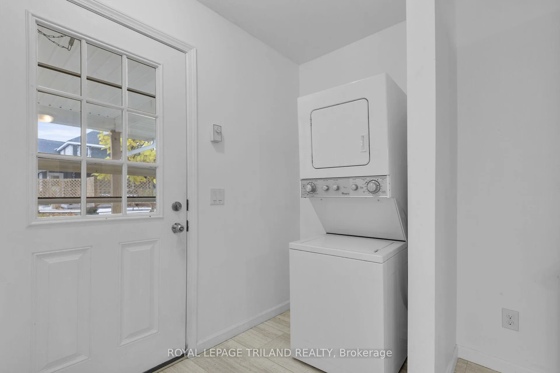 Photo 10 of 330 Matilda Street, Central Huron, Clinton — HOMEH