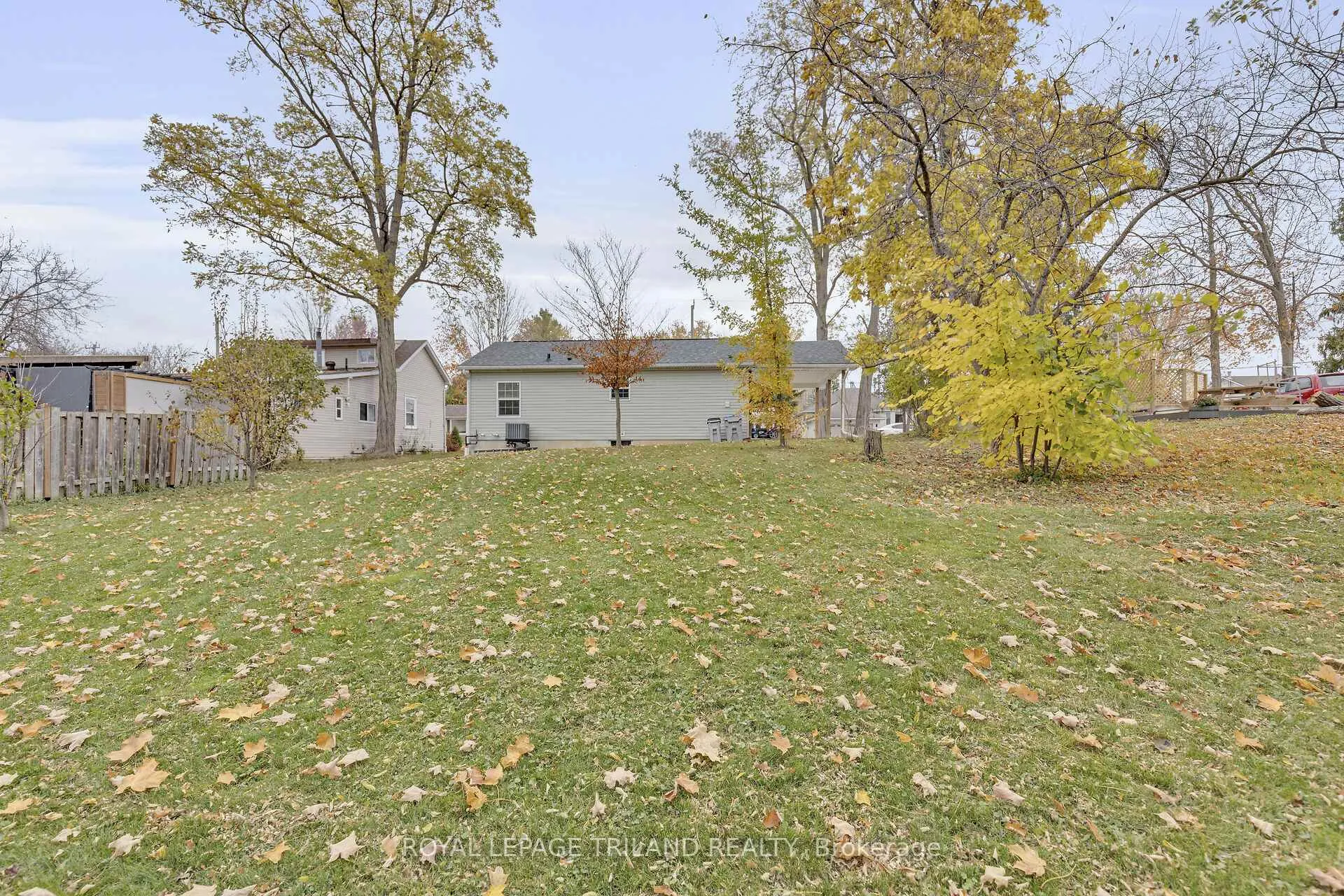 Photo 17 of 330 Matilda Street, Central Huron, Clinton — HOMEH