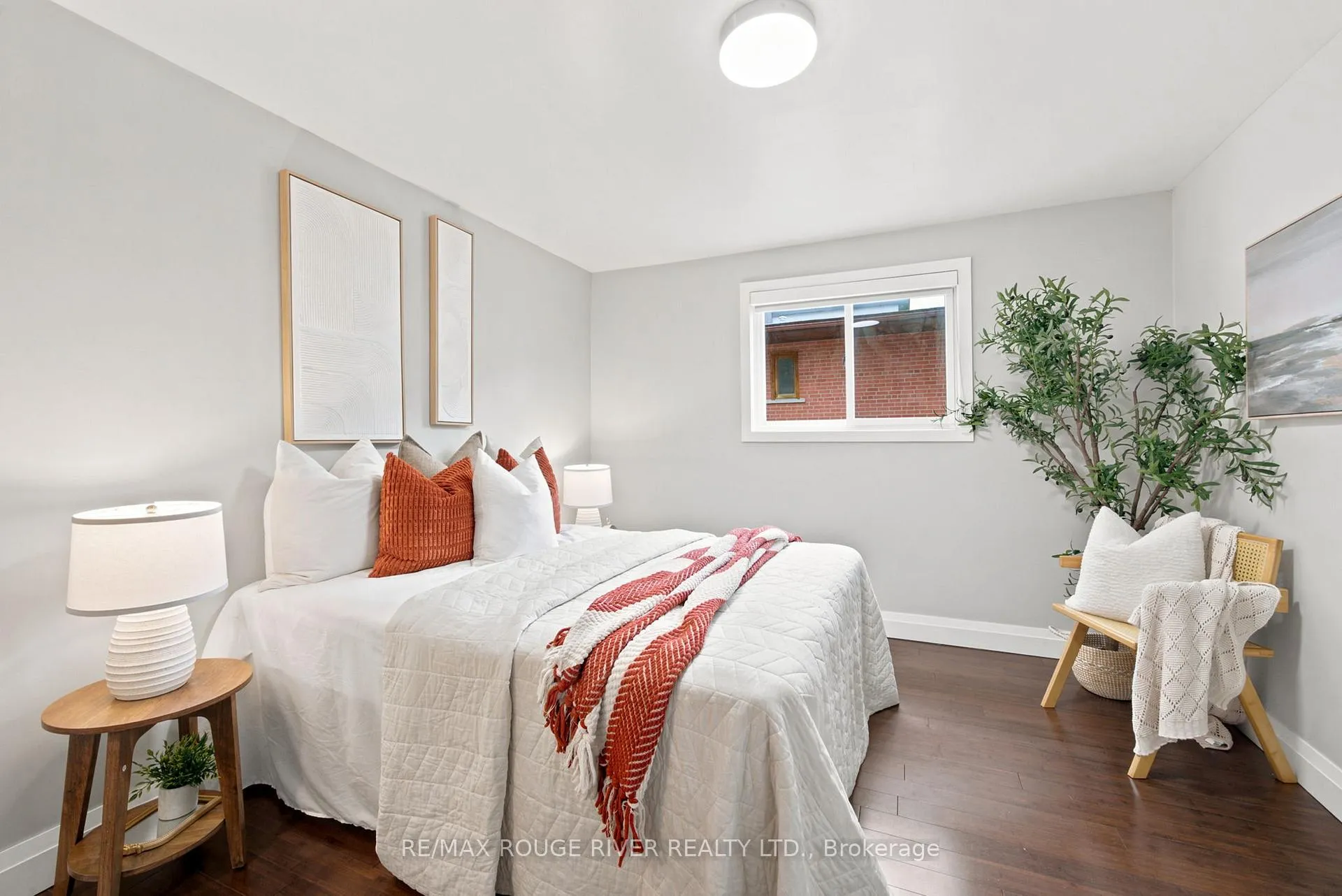 Photo 26 of 717 Hillview Crescent, Pickering, West Shore — HOMEH