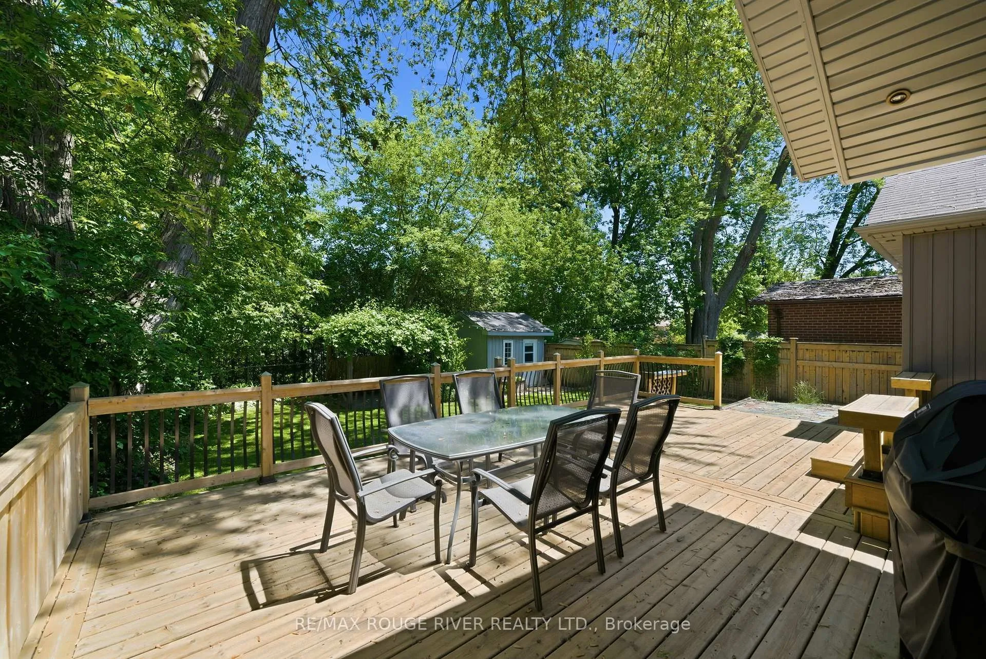 Photo 40 of 717 Hillview Crescent, Pickering, West Shore — HOMEH