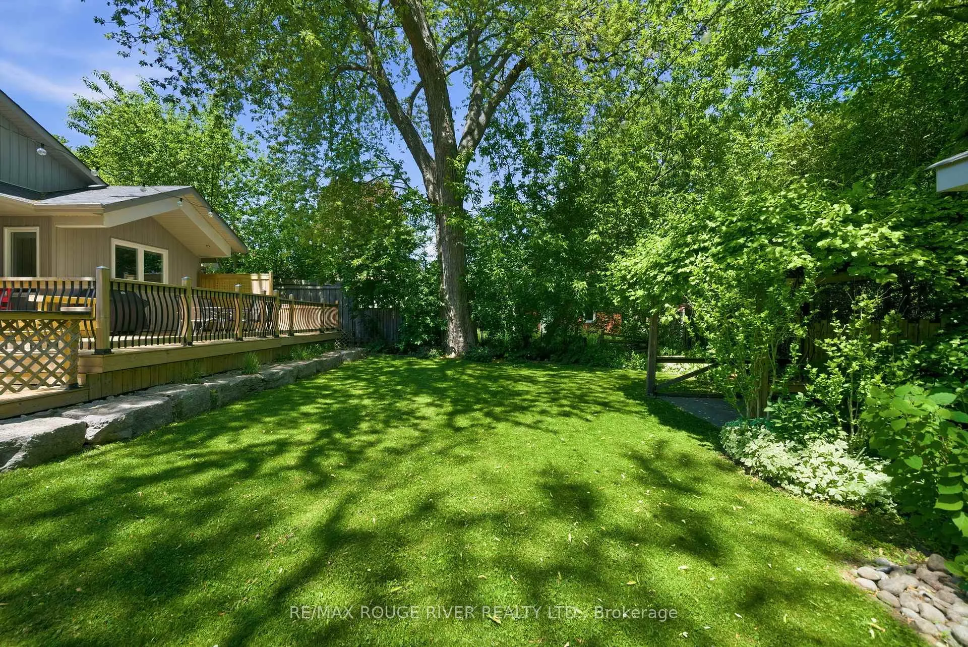 Photo 45 of 717 Hillview Crescent, Pickering, West Shore — HOMEH
