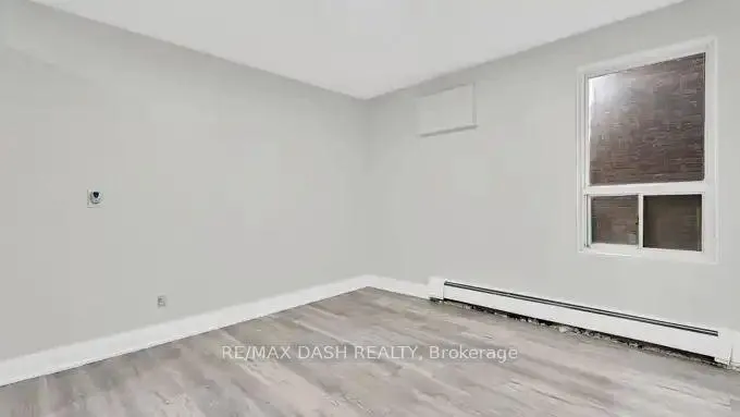 Photo 4 of Unit 101, 7 Thorburn Avenue, Toronto, South Parkdale — HOMEH