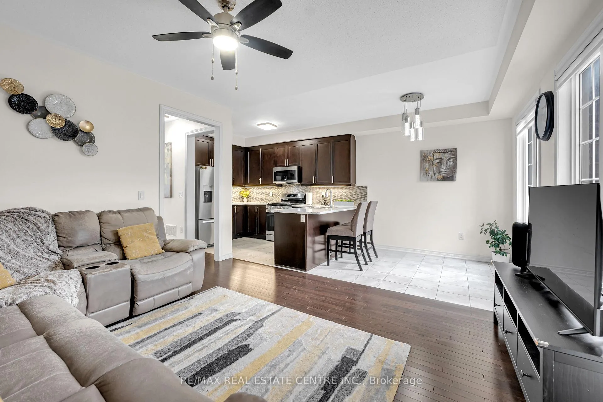 Photo 11 of 76 Saint Dennis Road, Brampton, Sandringham-Wellington North — HOMEH
