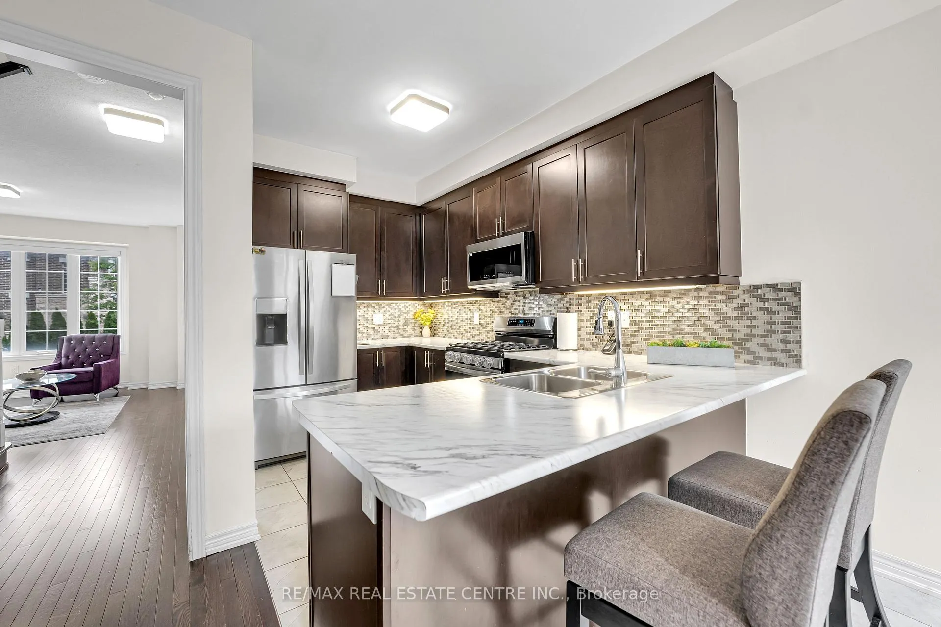 Photo 13 of 76 Saint Dennis Road, Brampton, Sandringham-Wellington North — HOMEH