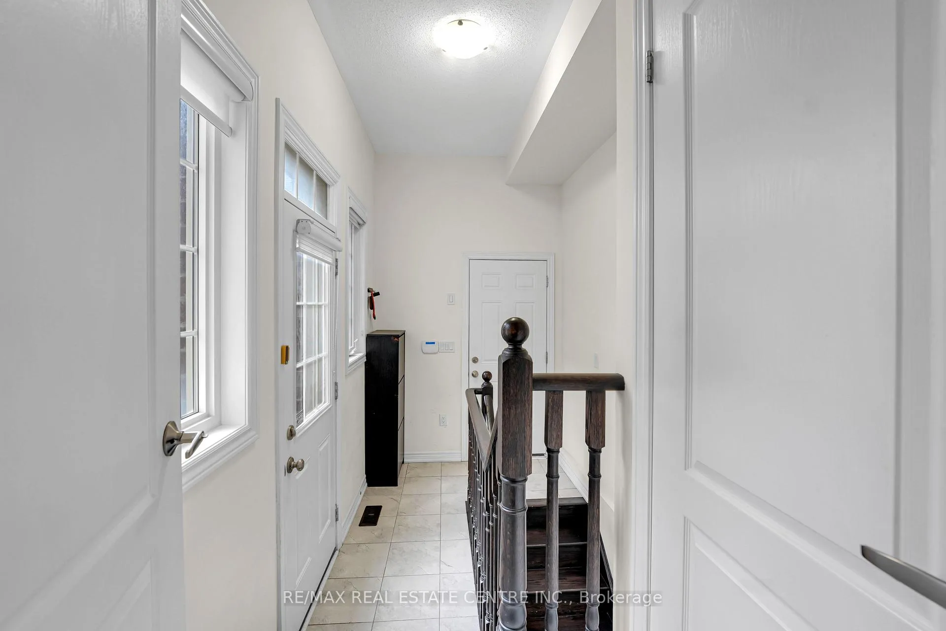 Photo 30 of 76 Saint Dennis Road, Brampton, Sandringham-Wellington North — HOMEH