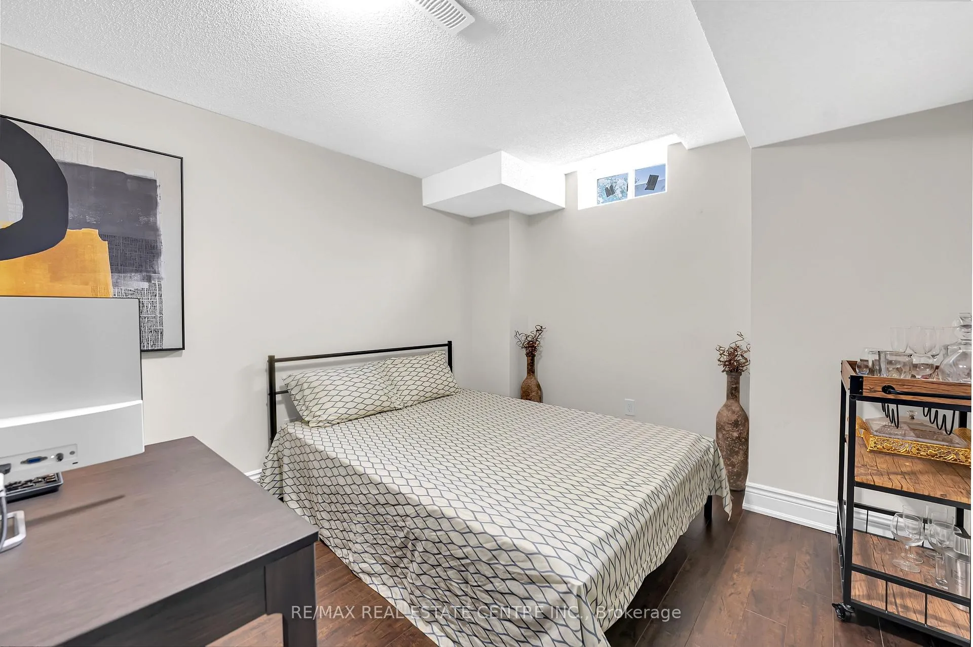 Photo 36 of 76 Saint Dennis Road, Brampton, Sandringham-Wellington North — HOMEH