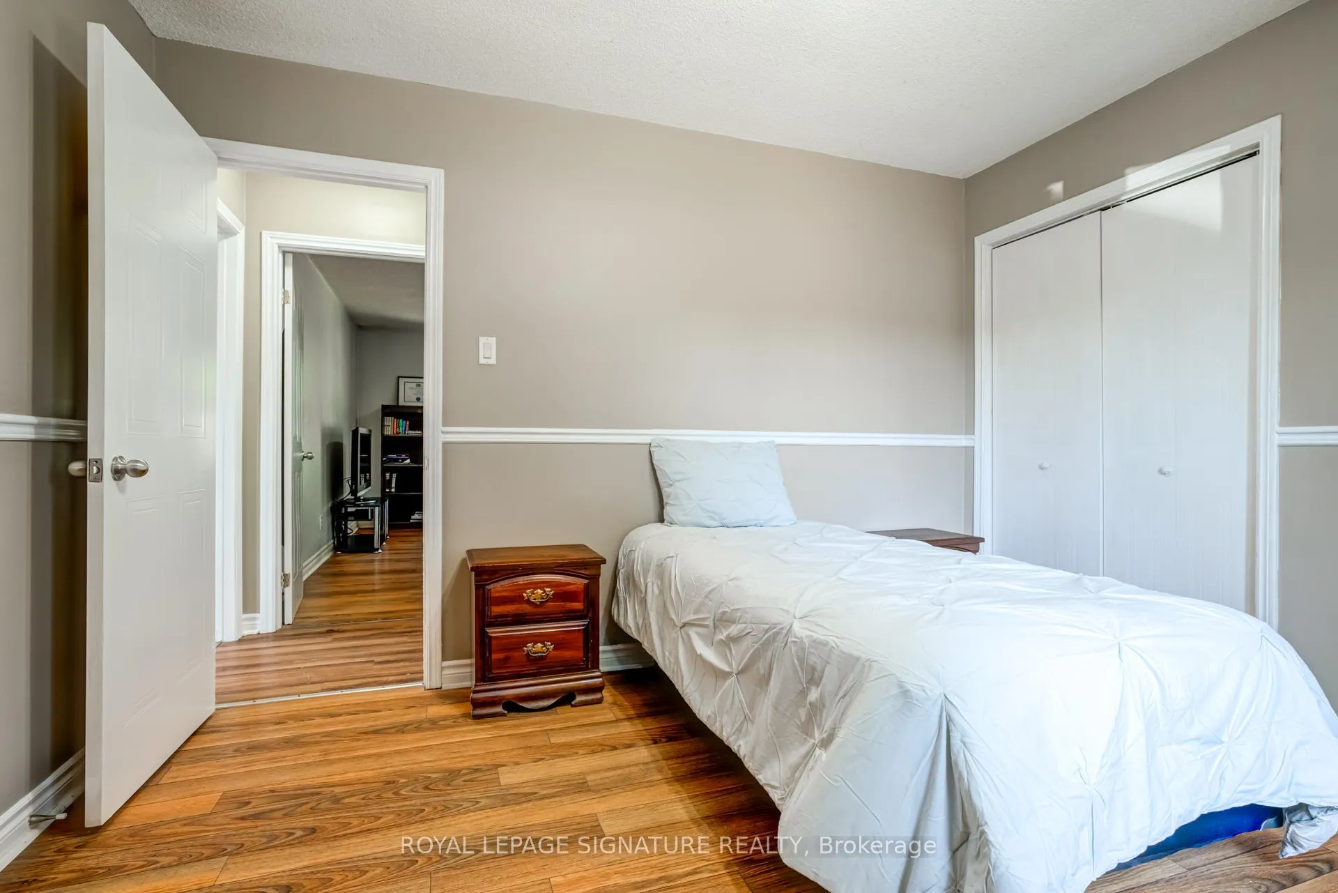 Photo 21 of 7498 County 9 Road, Clearview, Creemore — HOMEH