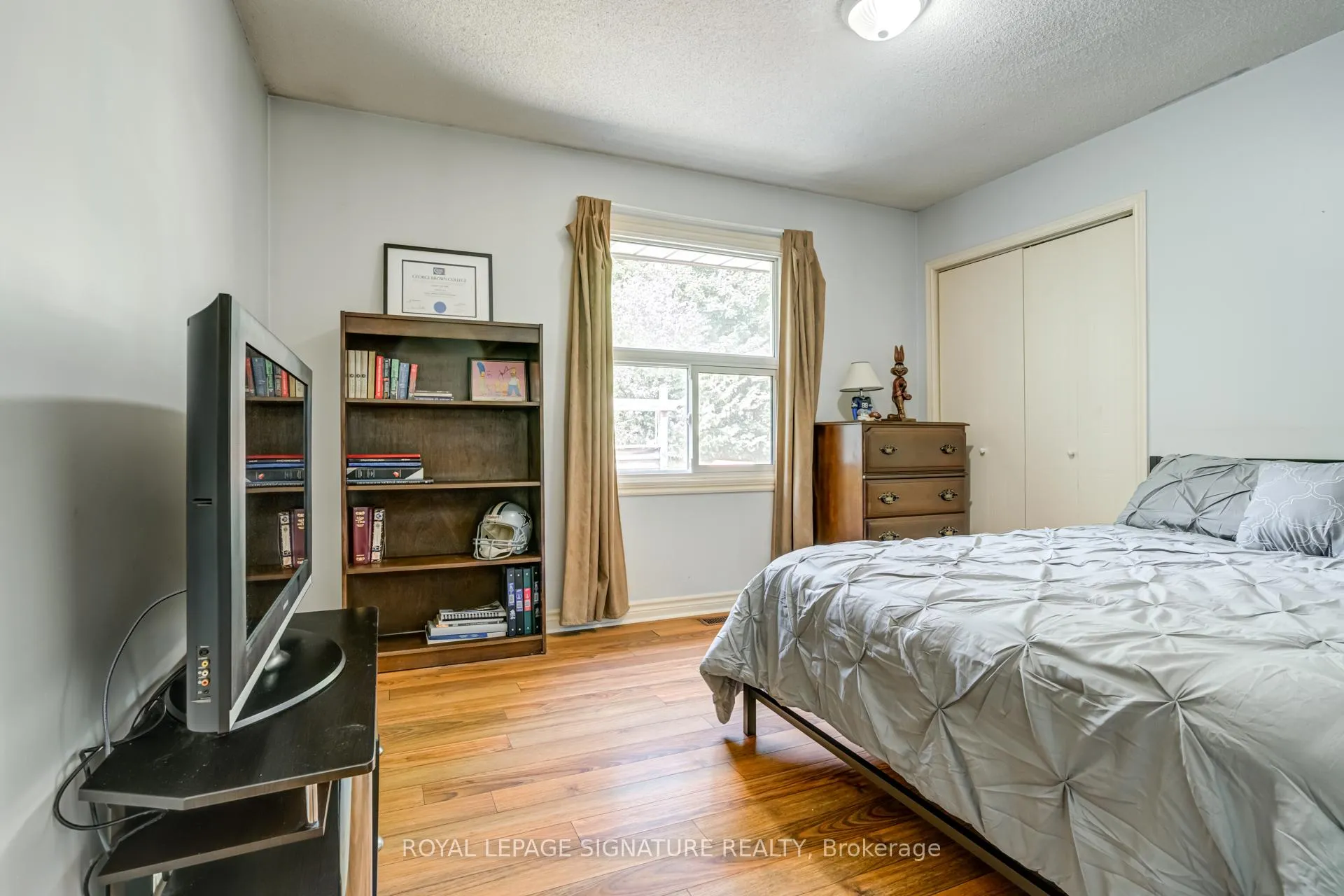 Photo 23 of 7498 County 9 Road, Clearview, Creemore — HOMEH