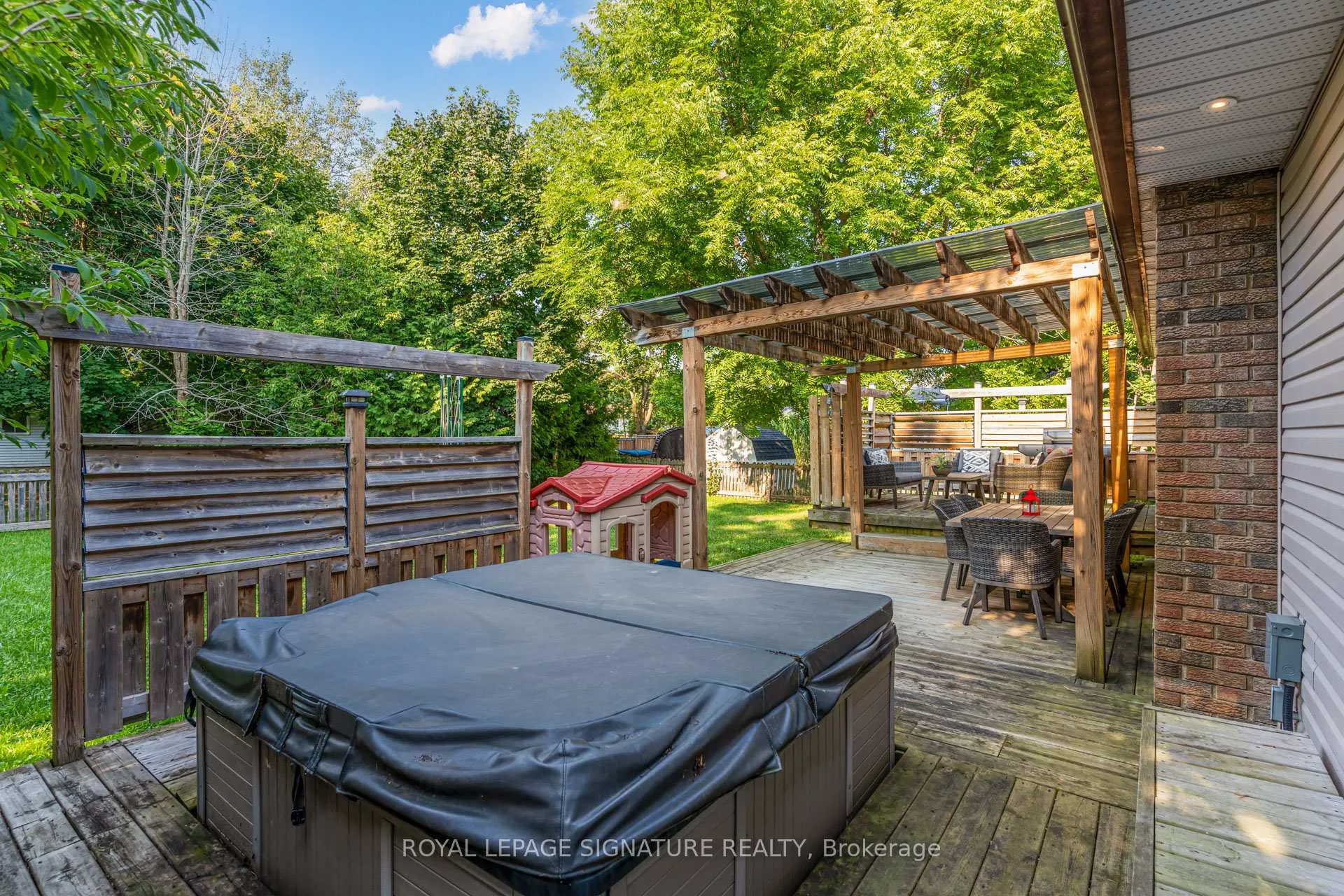Photo 34 of 7498 County 9 Road, Clearview, Creemore — HOMEH