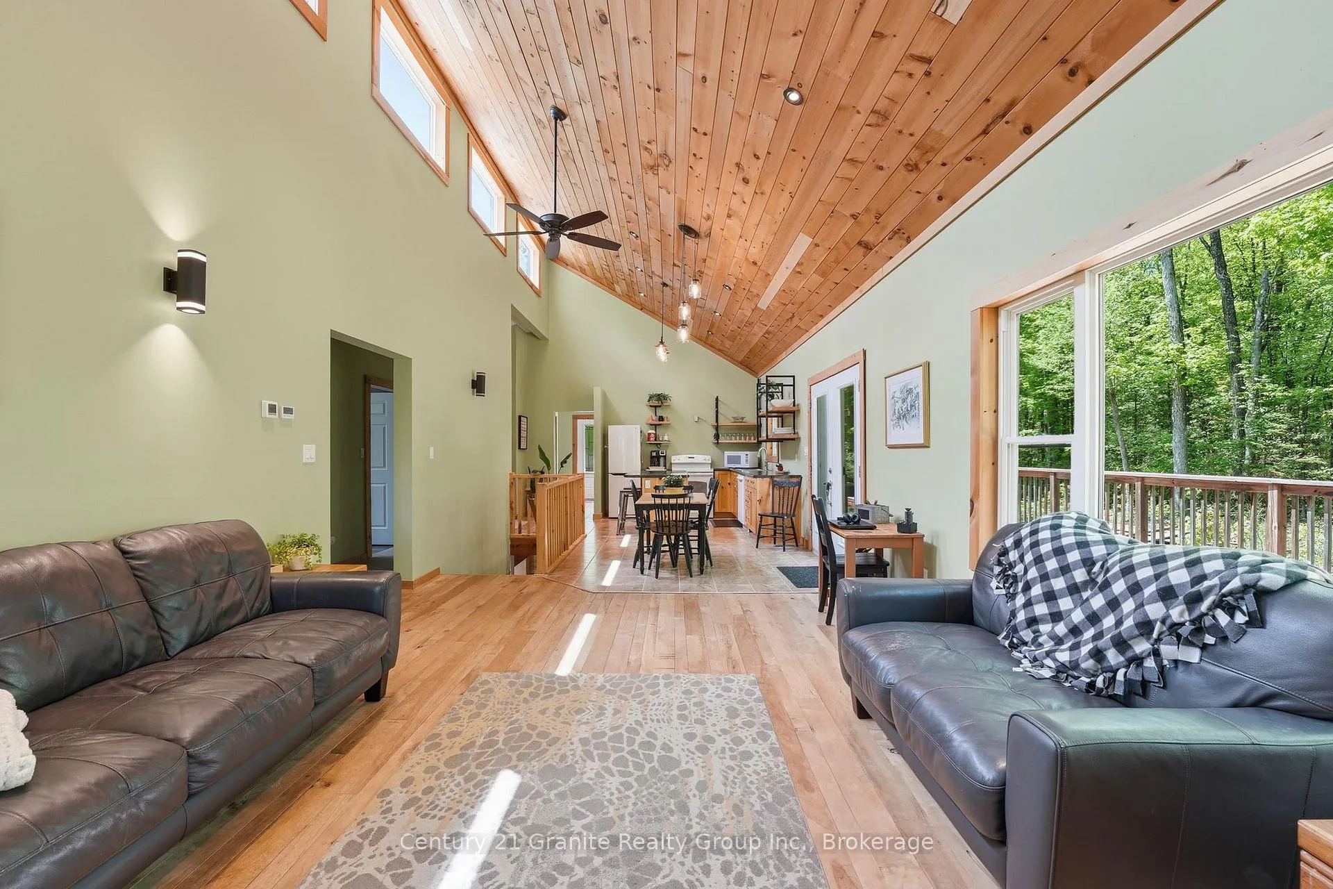 Photo 8 of 1048 Bacon Road, Minden Hills, Snowdon — HOMEH