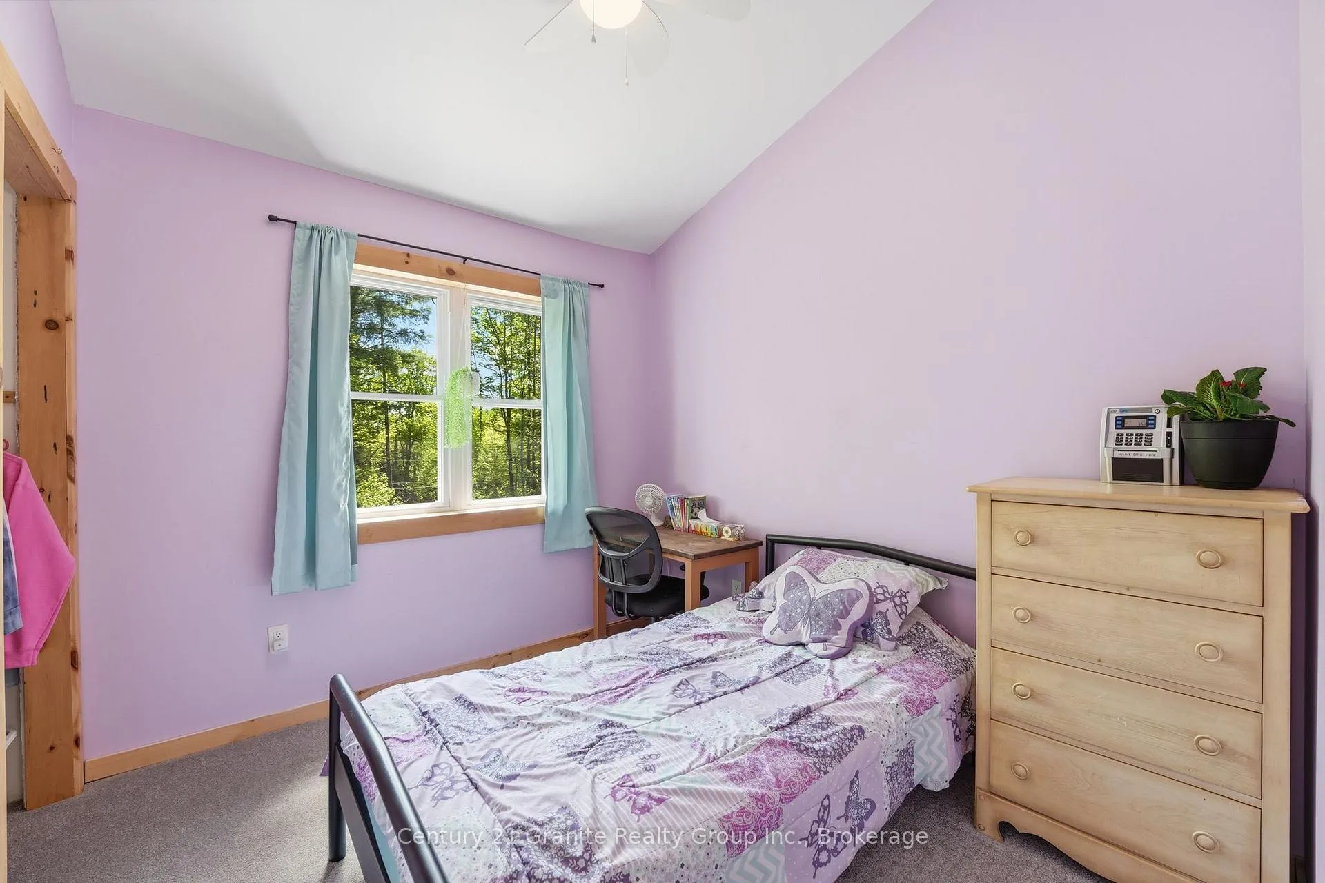 Photo 11 of 1048 Bacon Road, Minden Hills, Snowdon — HOMEH