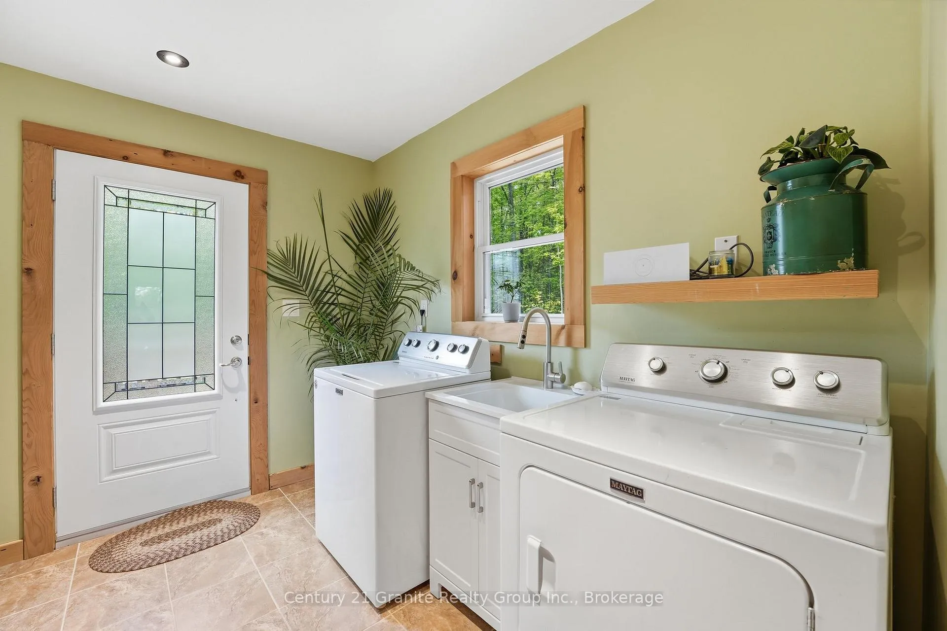 Photo 16 of 1048 Bacon Road, Minden Hills, Snowdon — HOMEH