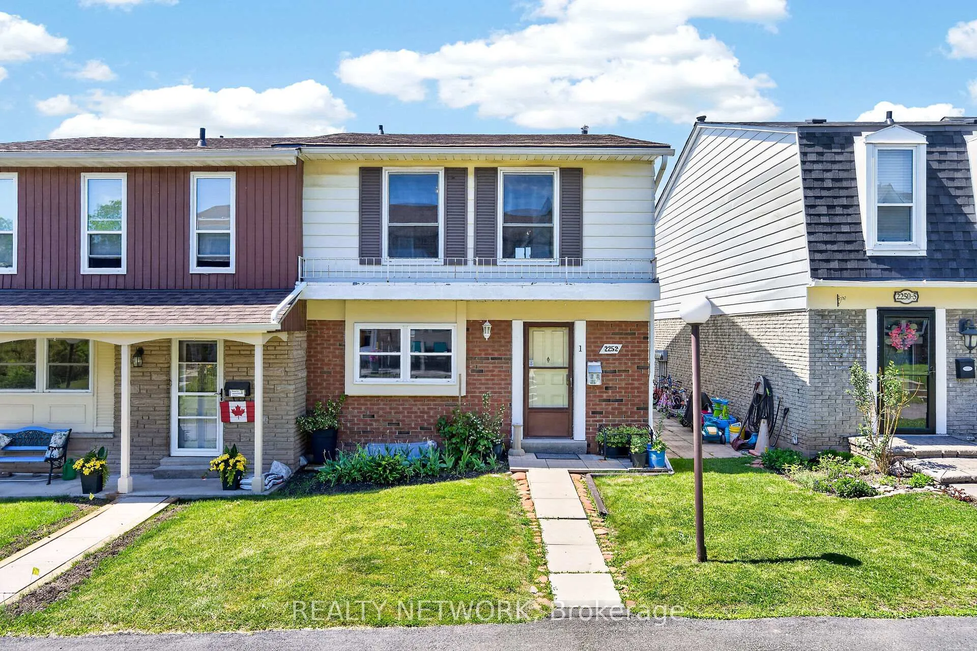 Photo of Unit 1, 2252 Upper Middle Road