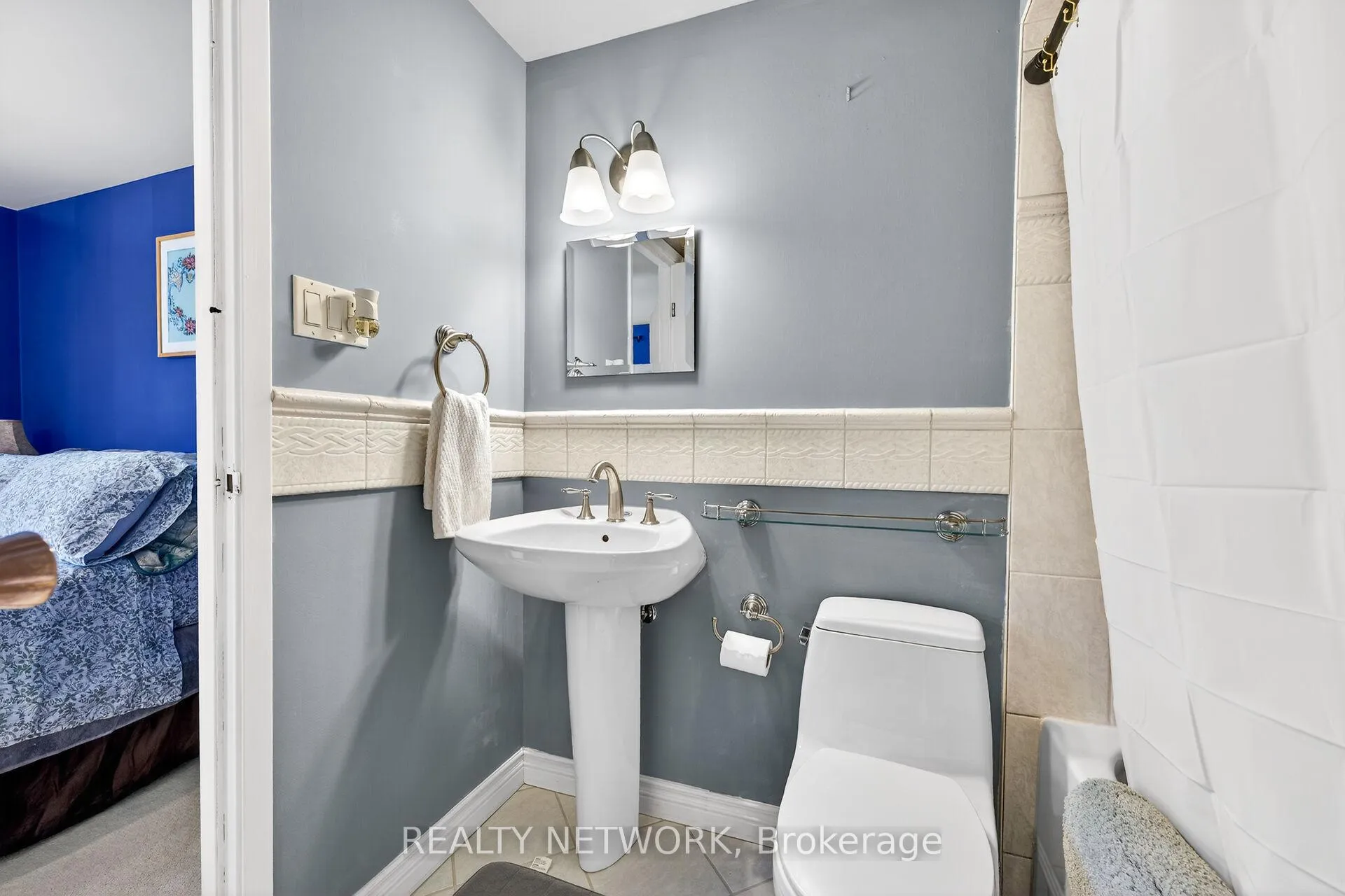 Photo 24 of Unit 1, 2252 Upper Middle Road, Burlington, Brant Hills — HOMEH