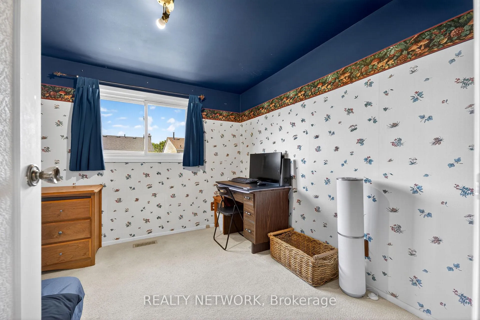 Photo 32 of Unit 1, 2252 Upper Middle Road, Burlington, Brant Hills — HOMEH