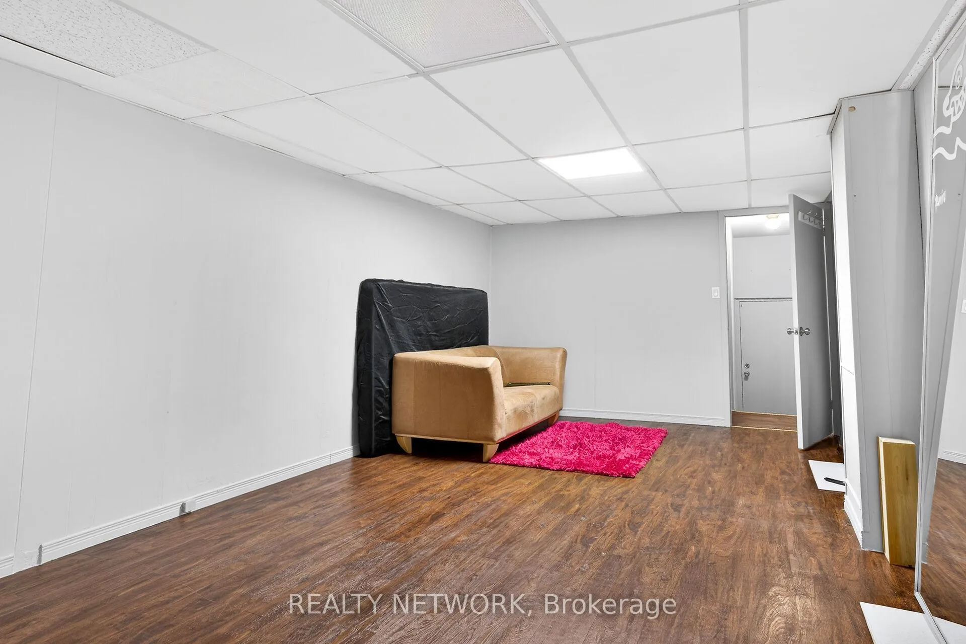 Photo 36 of Unit 1, 2252 Upper Middle Road, Burlington, Brant Hills — HOMEH