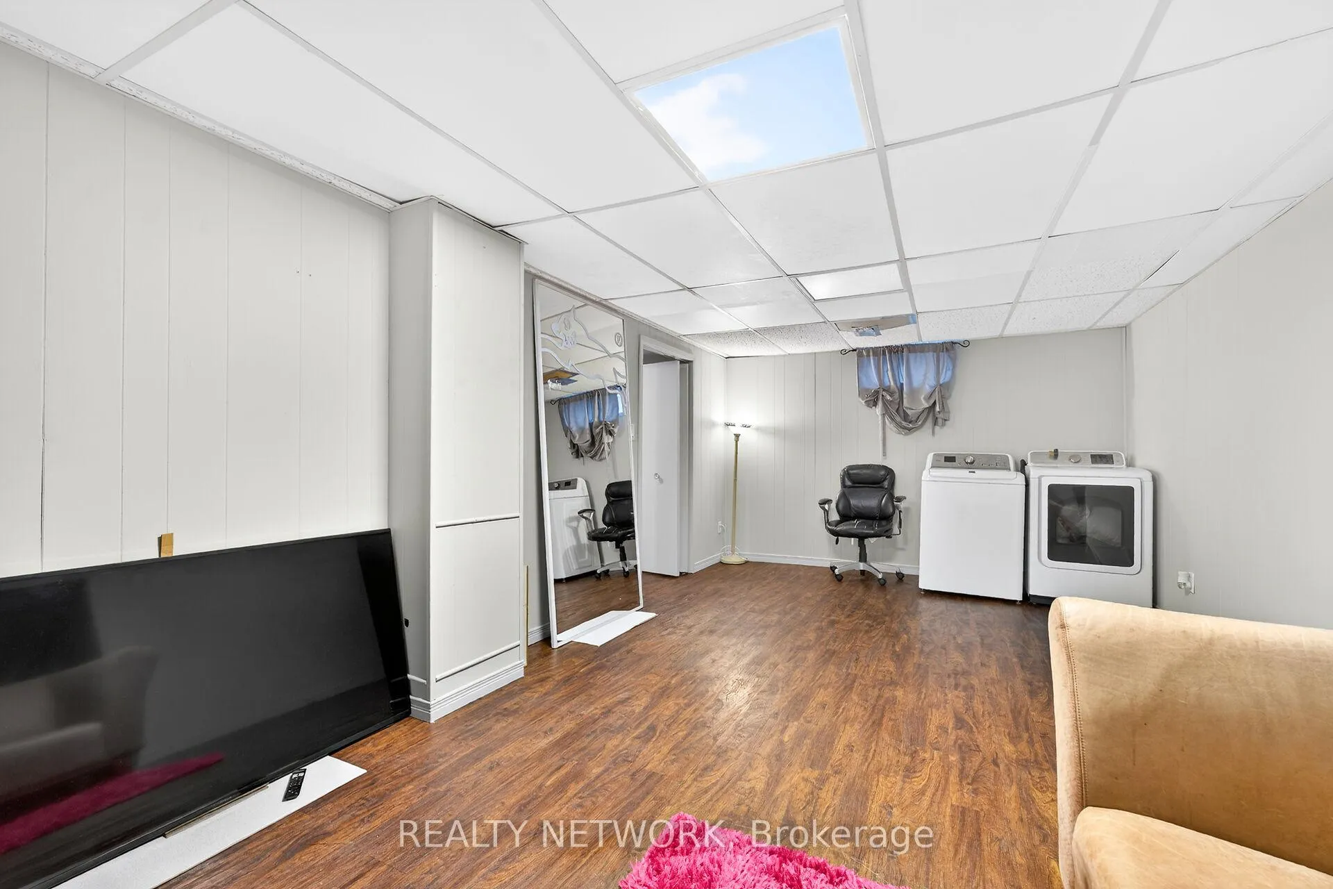 Photo 37 of Unit 1, 2252 Upper Middle Road, Burlington, Brant Hills — HOMEH