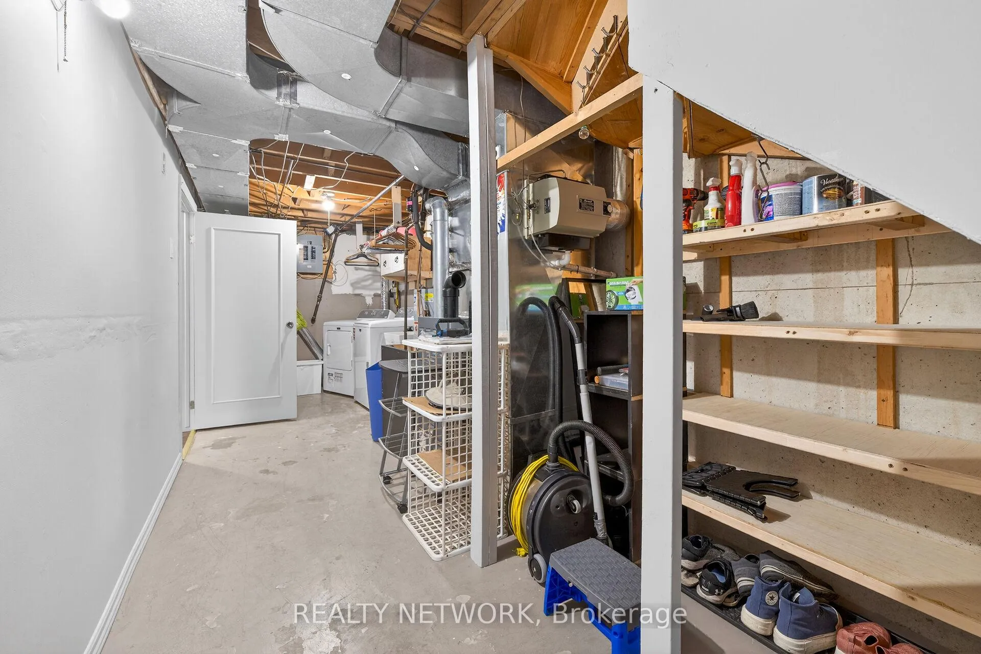 Photo 39 of Unit 1, 2252 Upper Middle Road, Burlington, Brant Hills — HOMEH