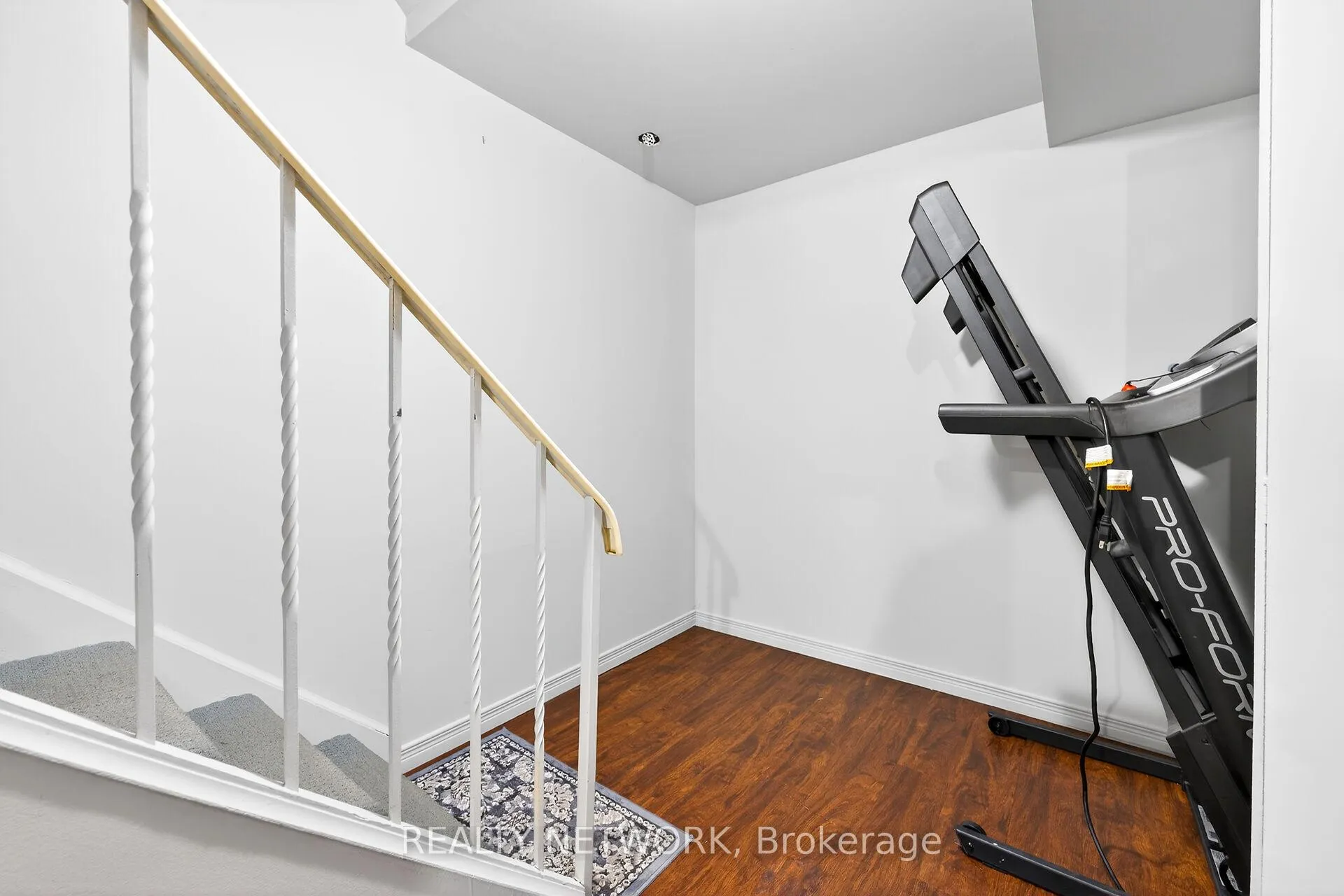 Photo 43 of Unit 1, 2252 Upper Middle Road, Burlington, Brant Hills — HOMEH
