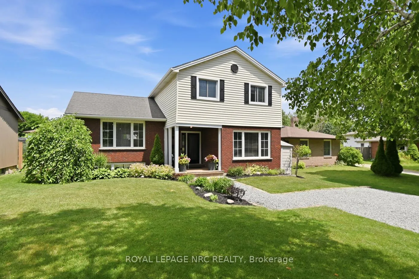 Front of 7963 Regent Court
