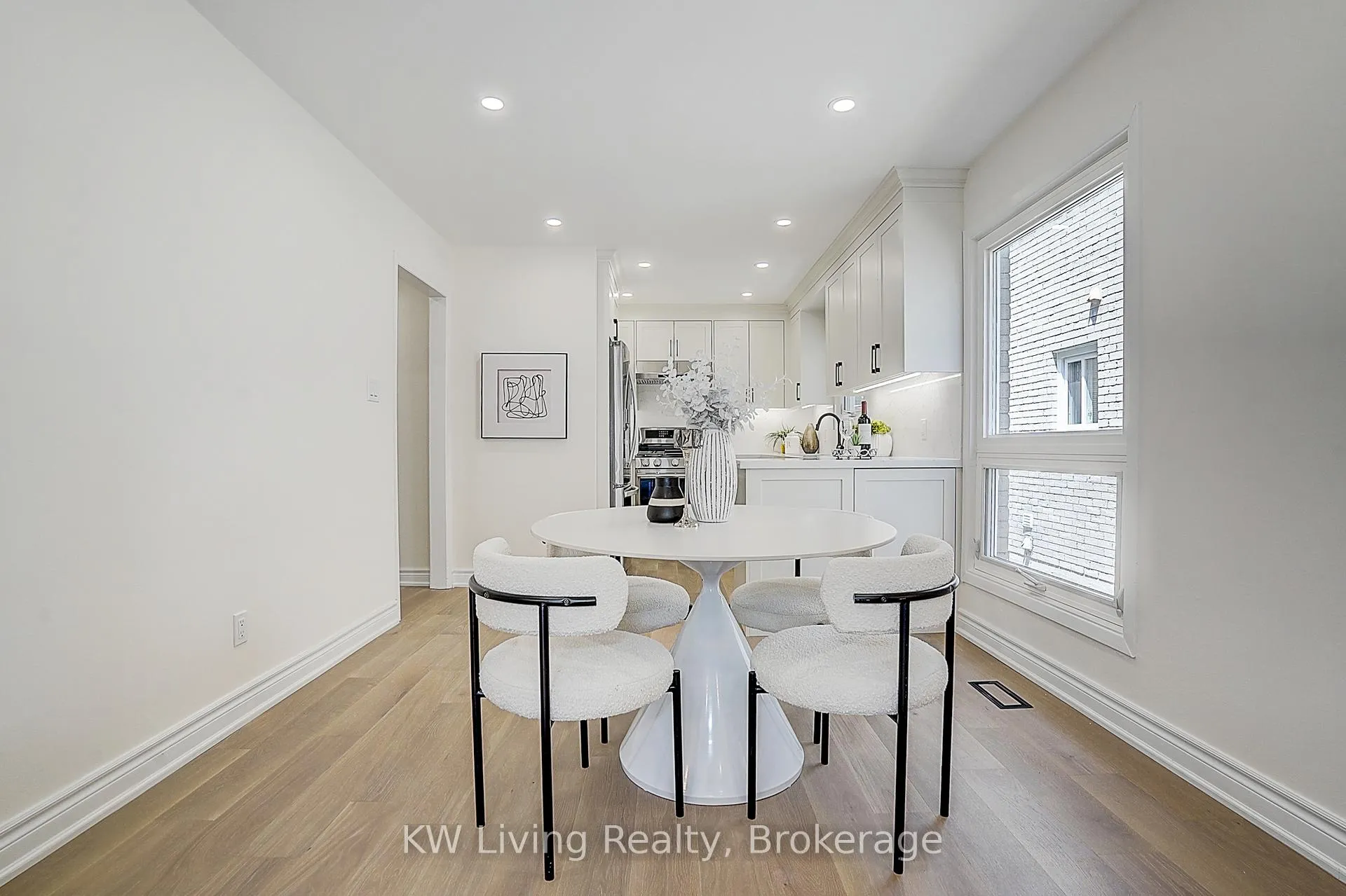 Photo 18 of 132 Northolt Crescent, Markham, Milliken Mills East — HOMEH
