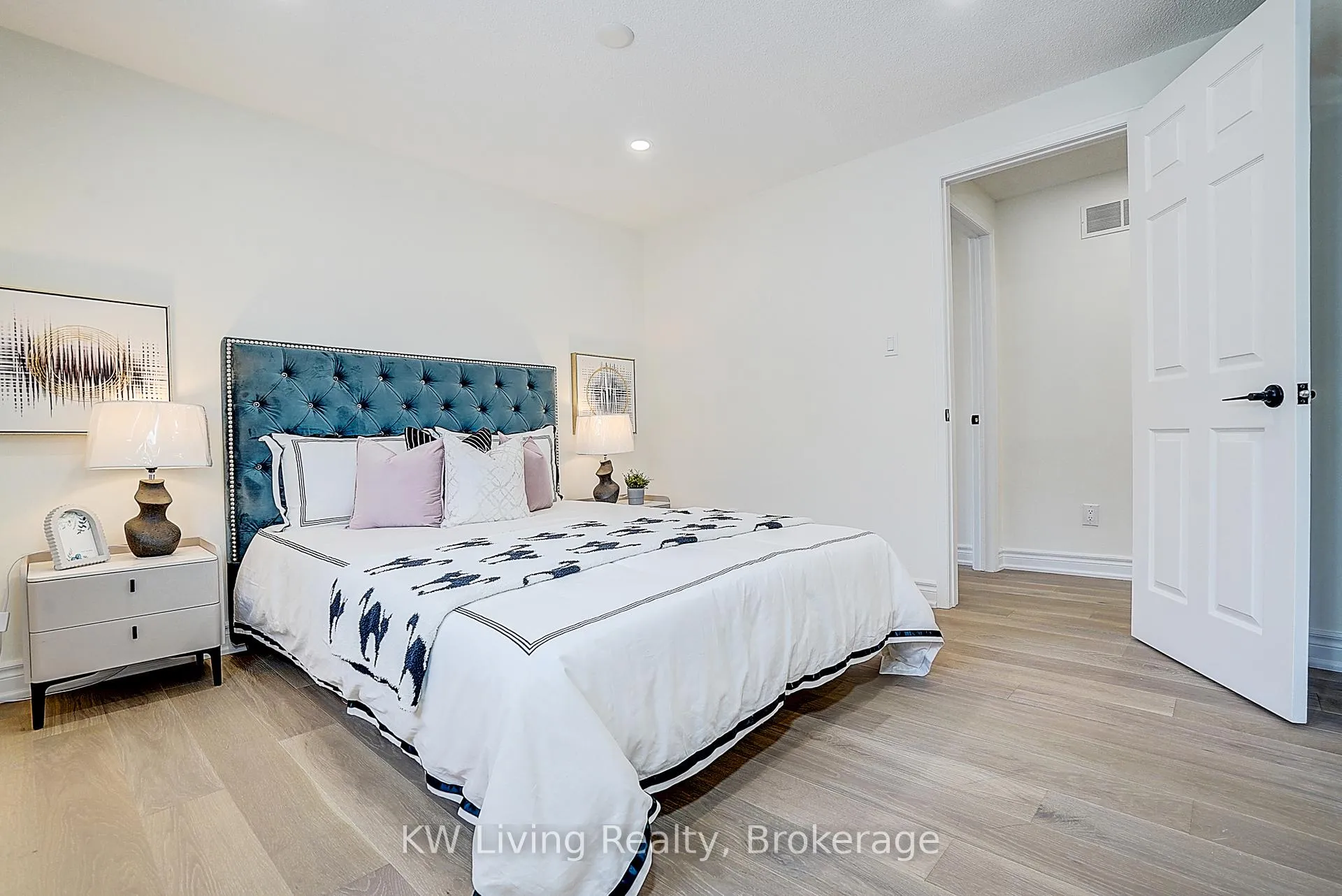 Photo 37 of 132 Northolt Crescent, Markham, Milliken Mills East — HOMEH
