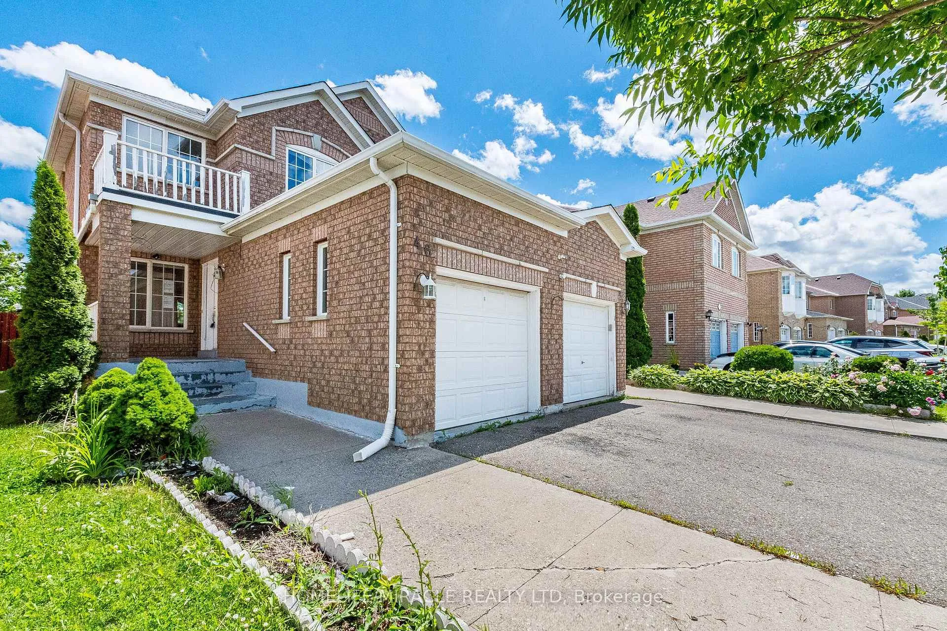 Photo 3 of 46 Weather Vane Lane, Brampton, Fletcher's Creek Village — HOMEH