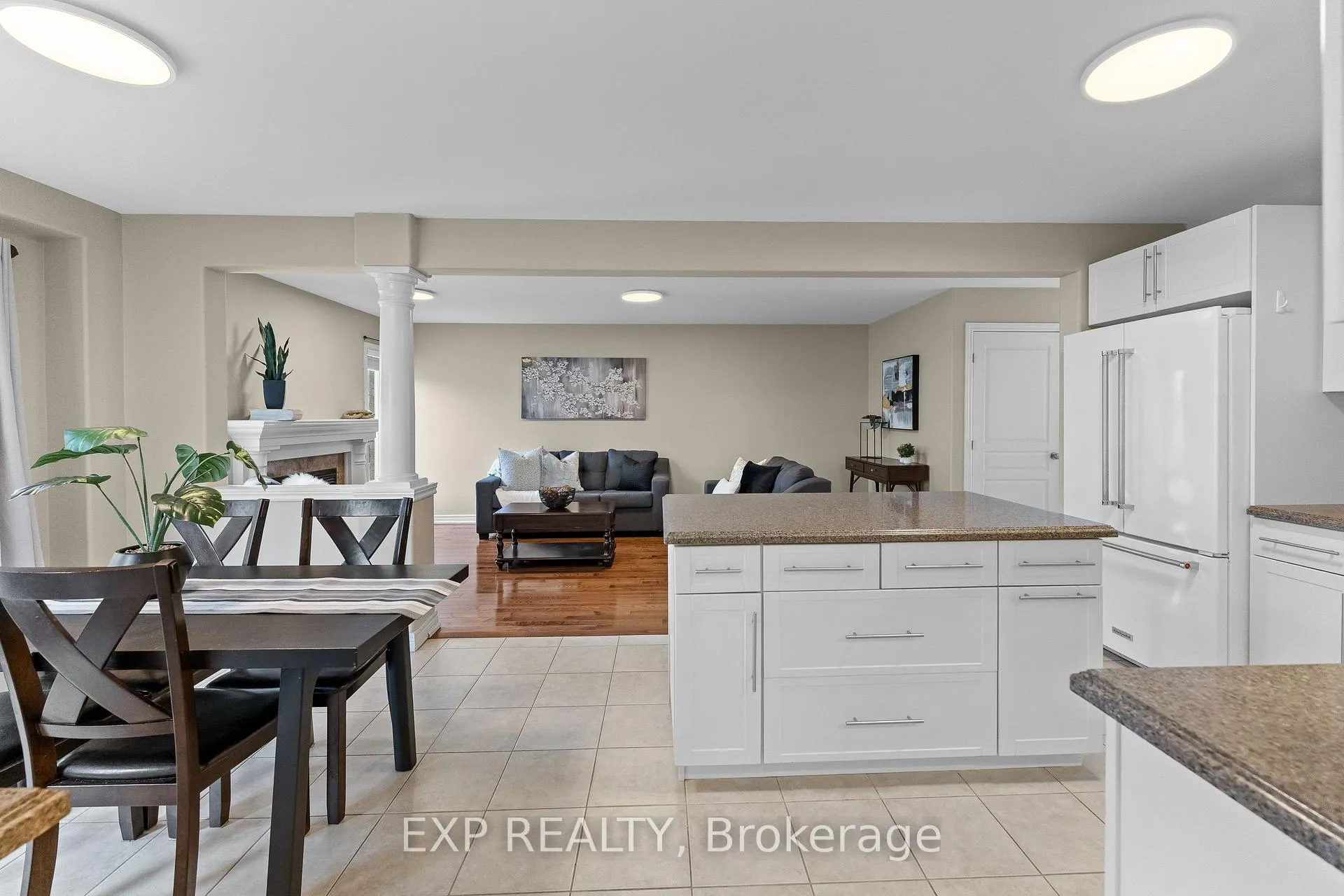 Photo 19 of 4875 John Street, Lincoln, Beamsville — HOMEH