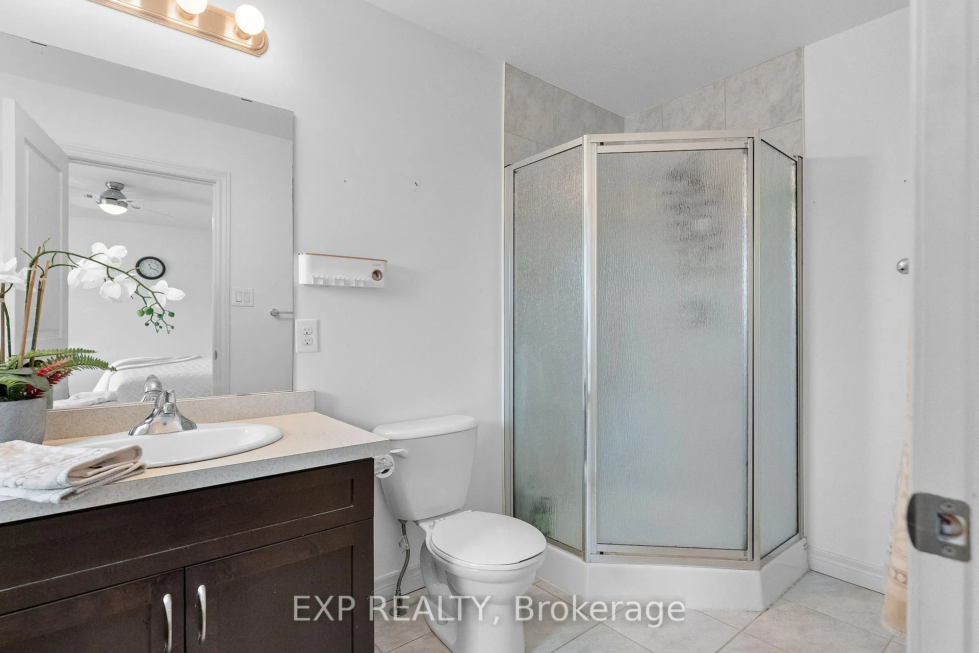 Photo 26 of 4875 John Street, Lincoln, Beamsville — HOMEH