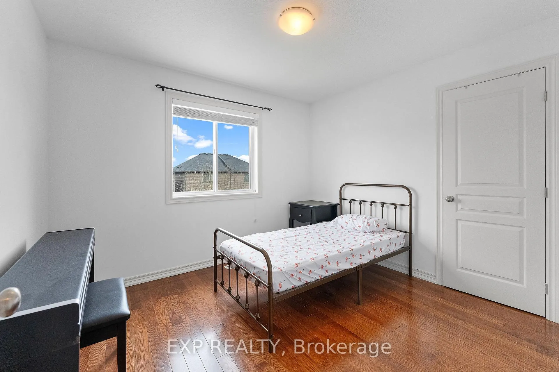 Photo 30 of 4875 John Street, Lincoln, Beamsville — HOMEH