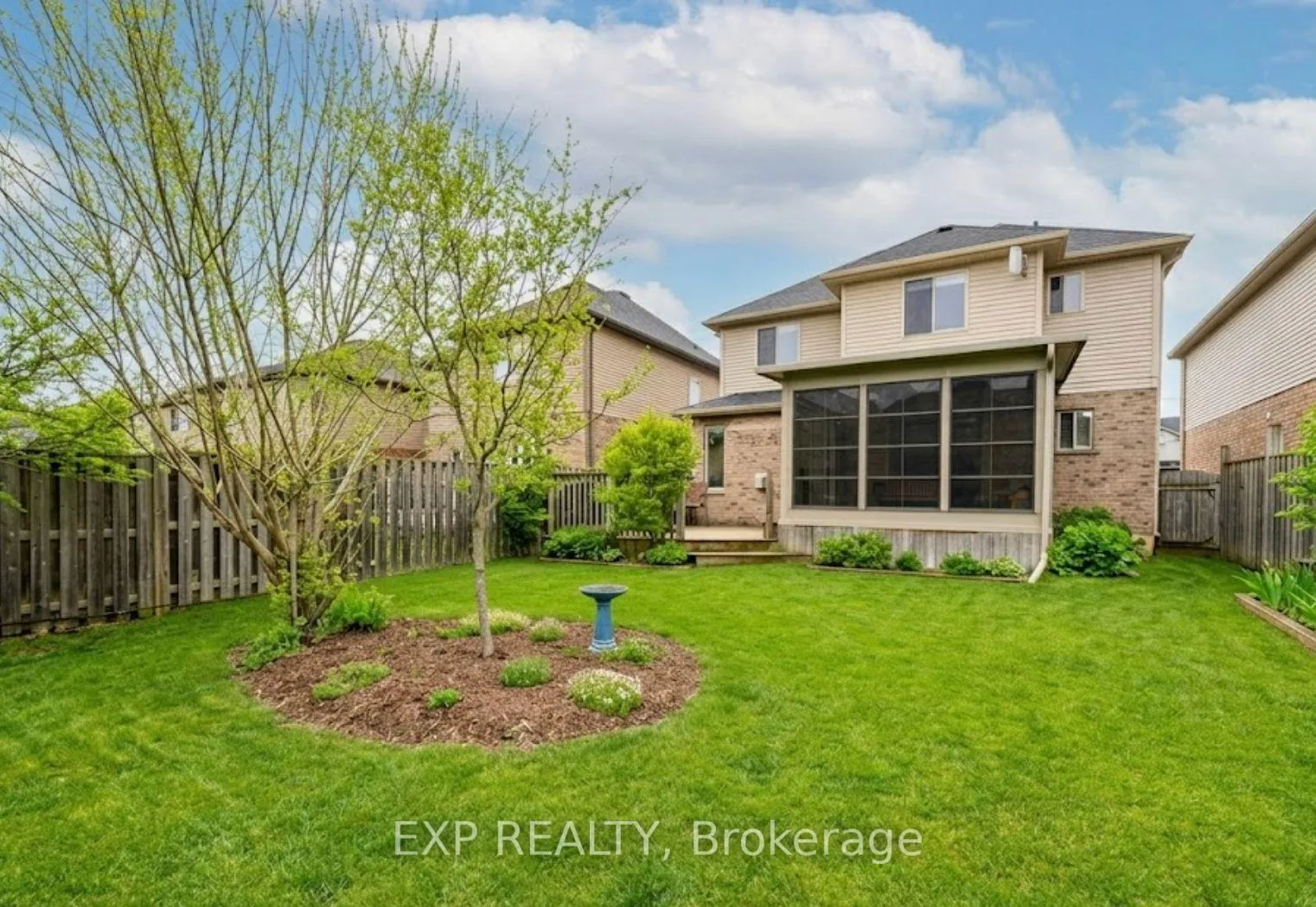 Photo 46 of 4875 John Street, Lincoln, Beamsville — HOMEH