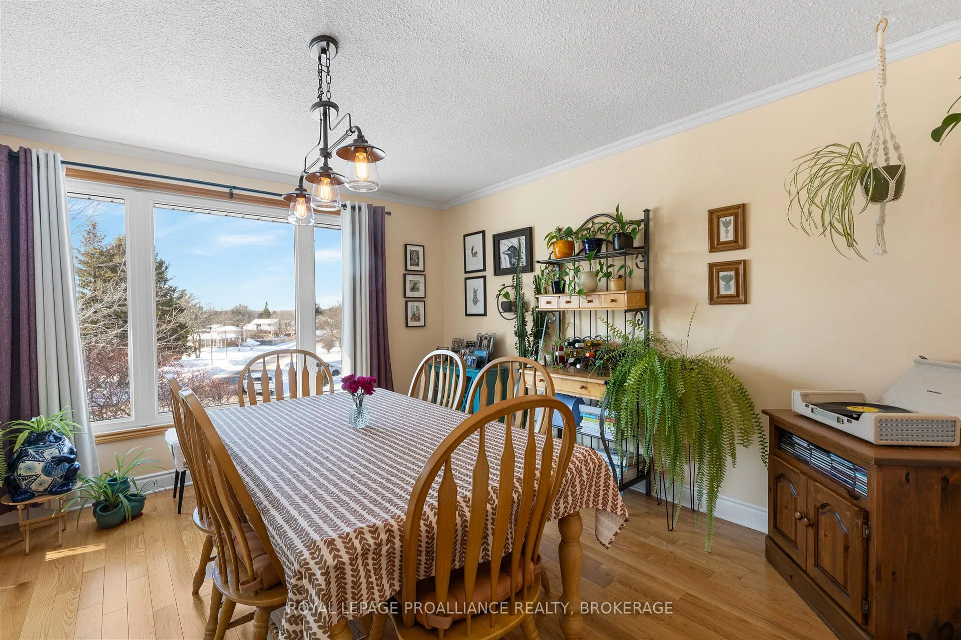 Photo 14 of 812 Hillside Drive, Kingston, South of Taylor-Kidd Blvd — HOMEH