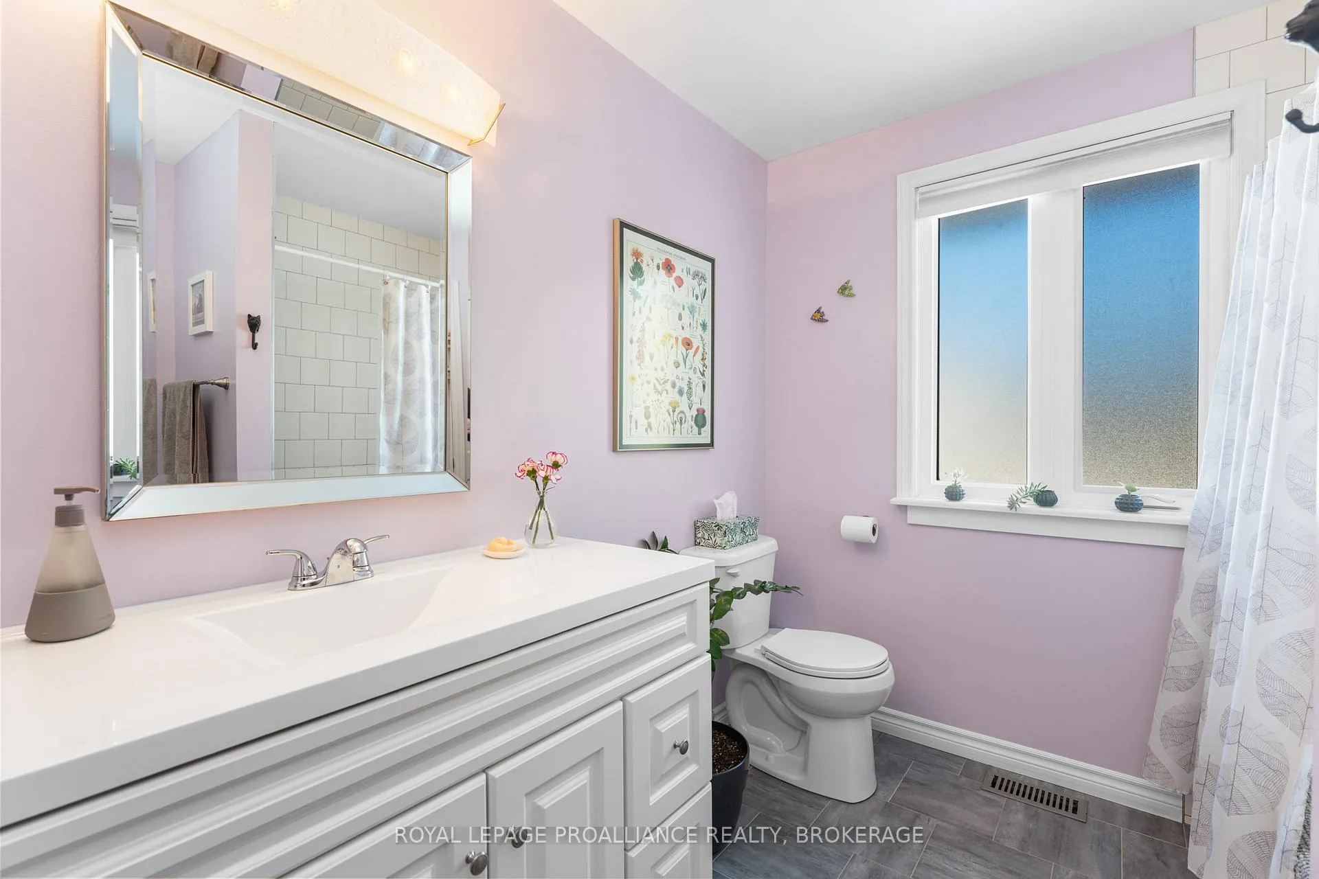 Photo 22 of 812 Hillside Drive, Kingston, South of Taylor-Kidd Blvd — HOMEH